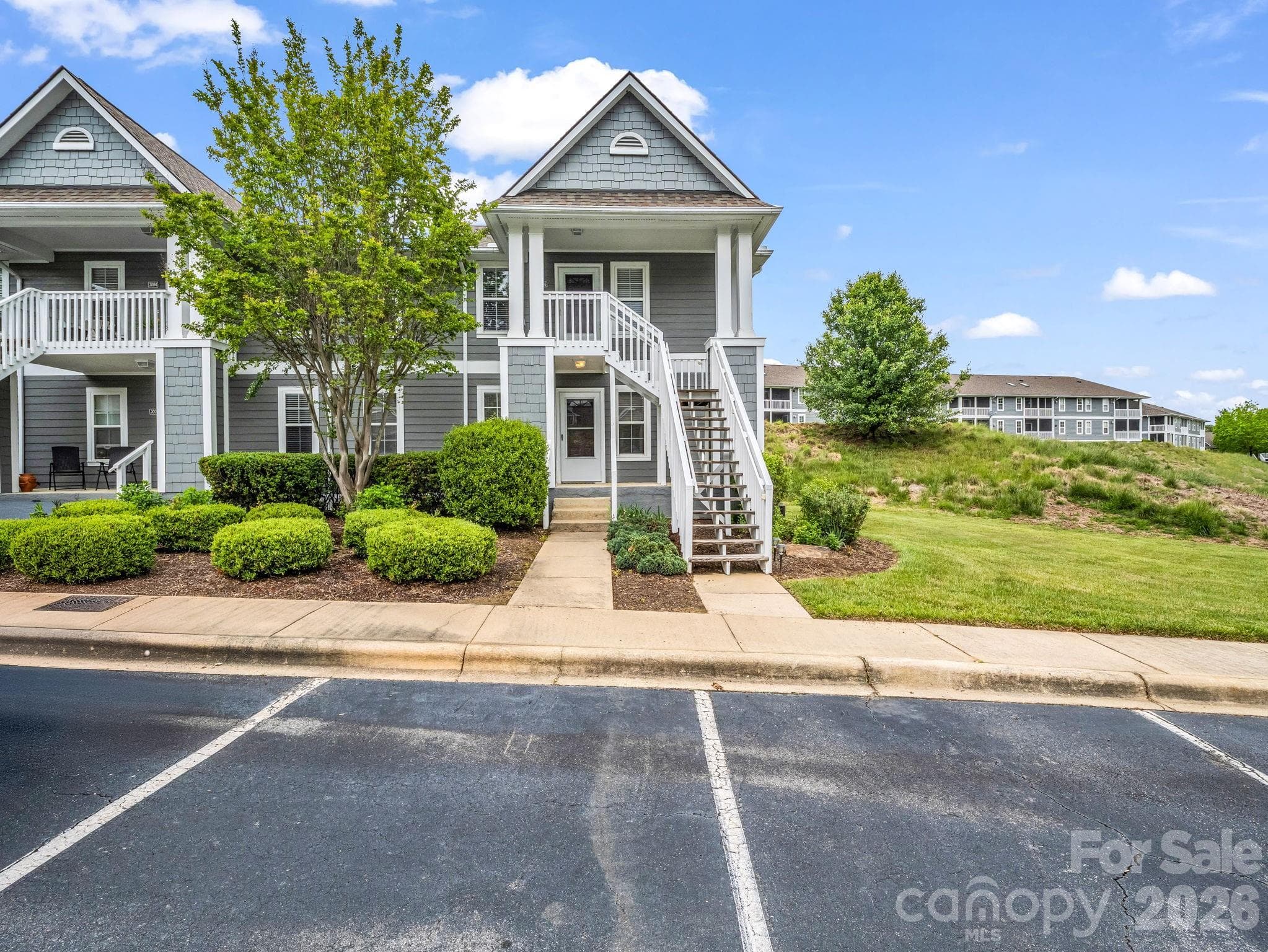 Condominium at Asheville, photo 7 of 46