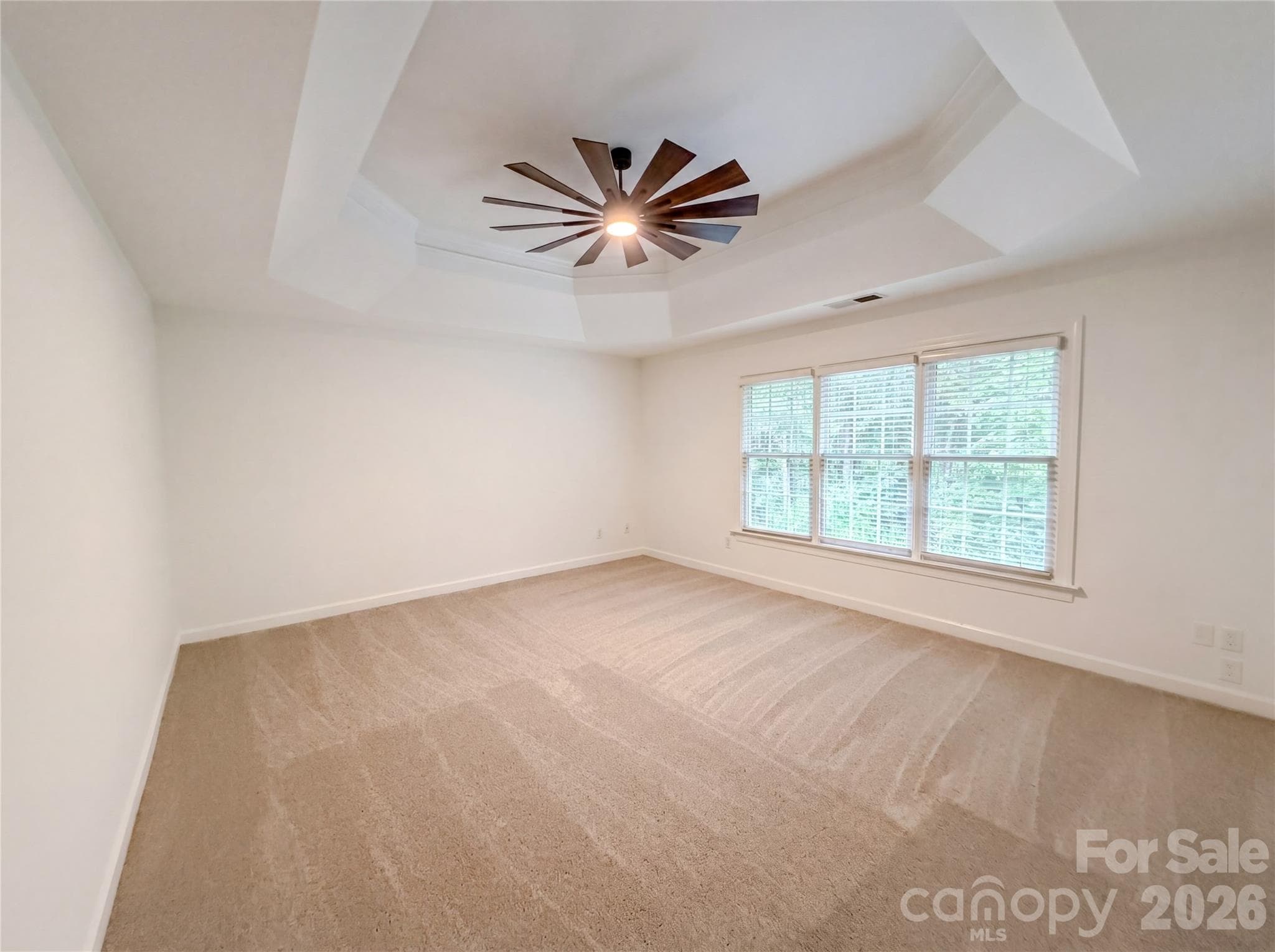Single Family Residence at 12341 Willingdon Road, Huntersville, photo 4 of 17