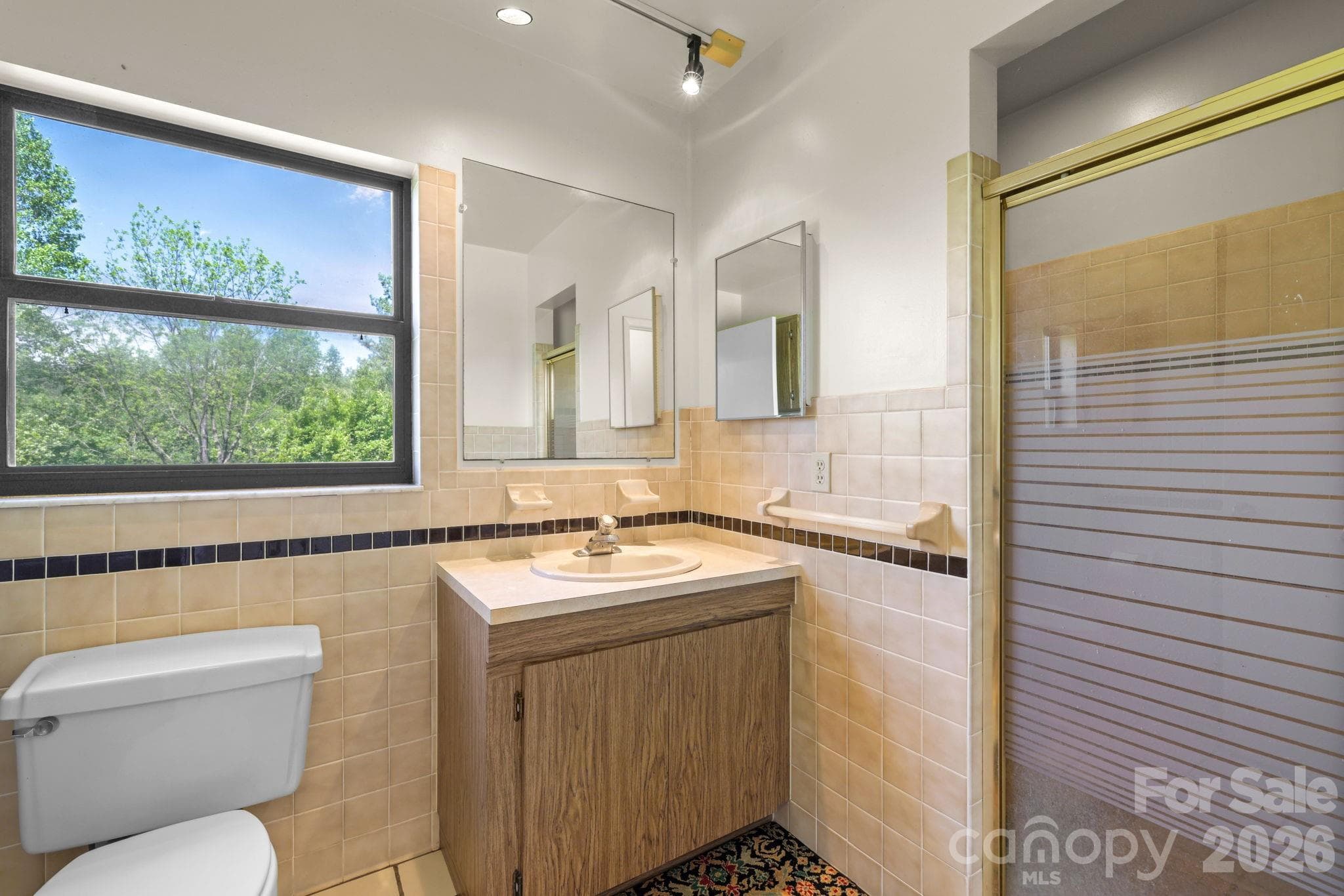 Single Family Residence at 208 Quail Ridge Trail, Franklin, photo 28 of 45