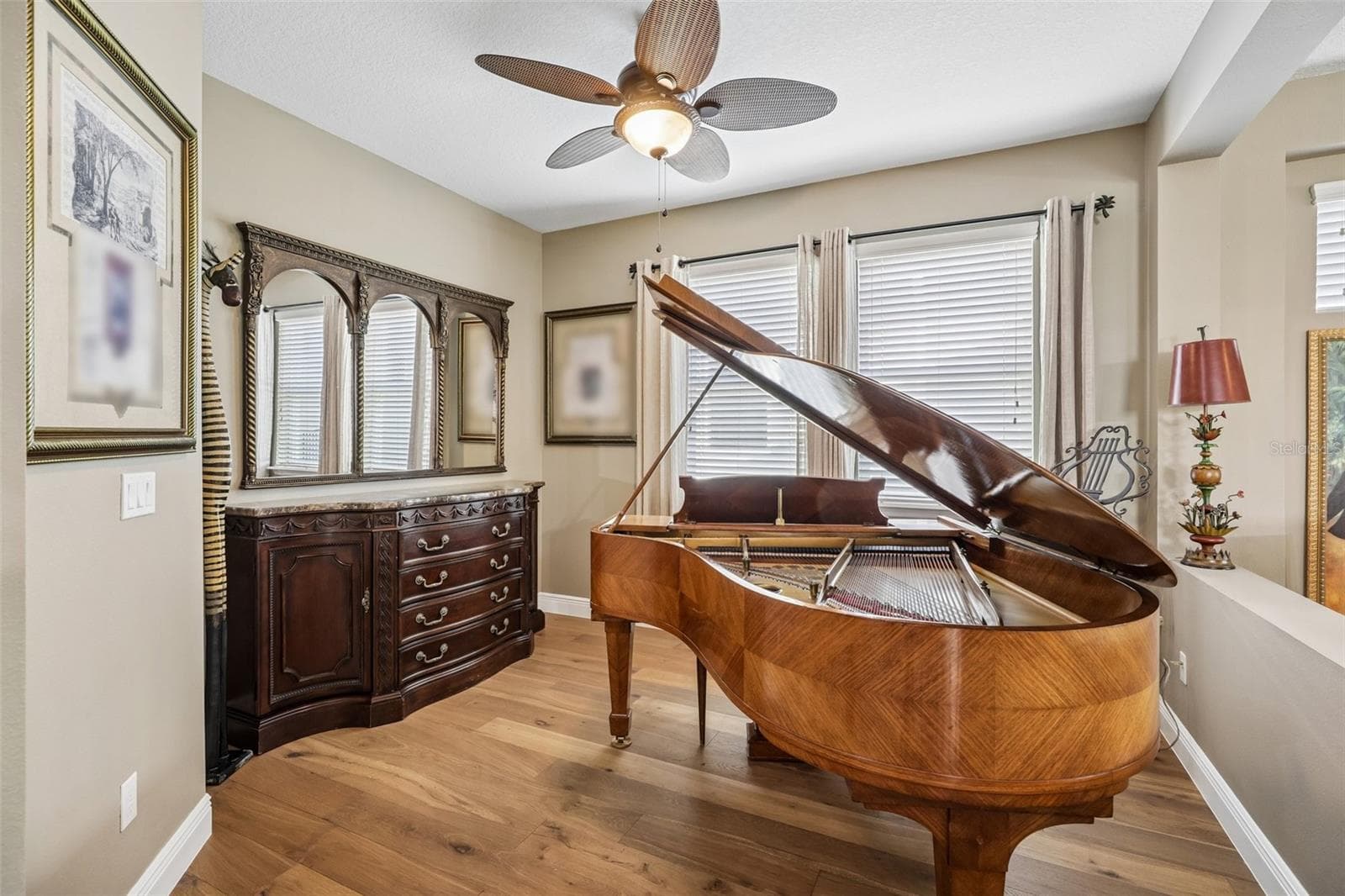 Single Family Residence at 508 NARROW VIEW LN, GROVELAND, photo 13 of 41