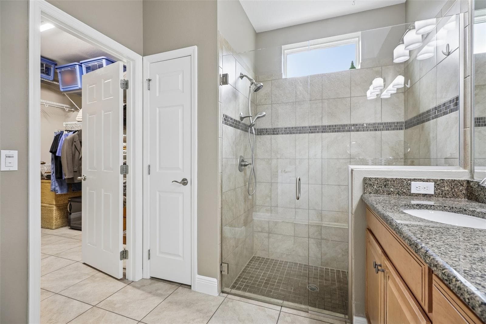 Single Family Residence at 508 NARROW VIEW LN, GROVELAND, photo 29 of 41