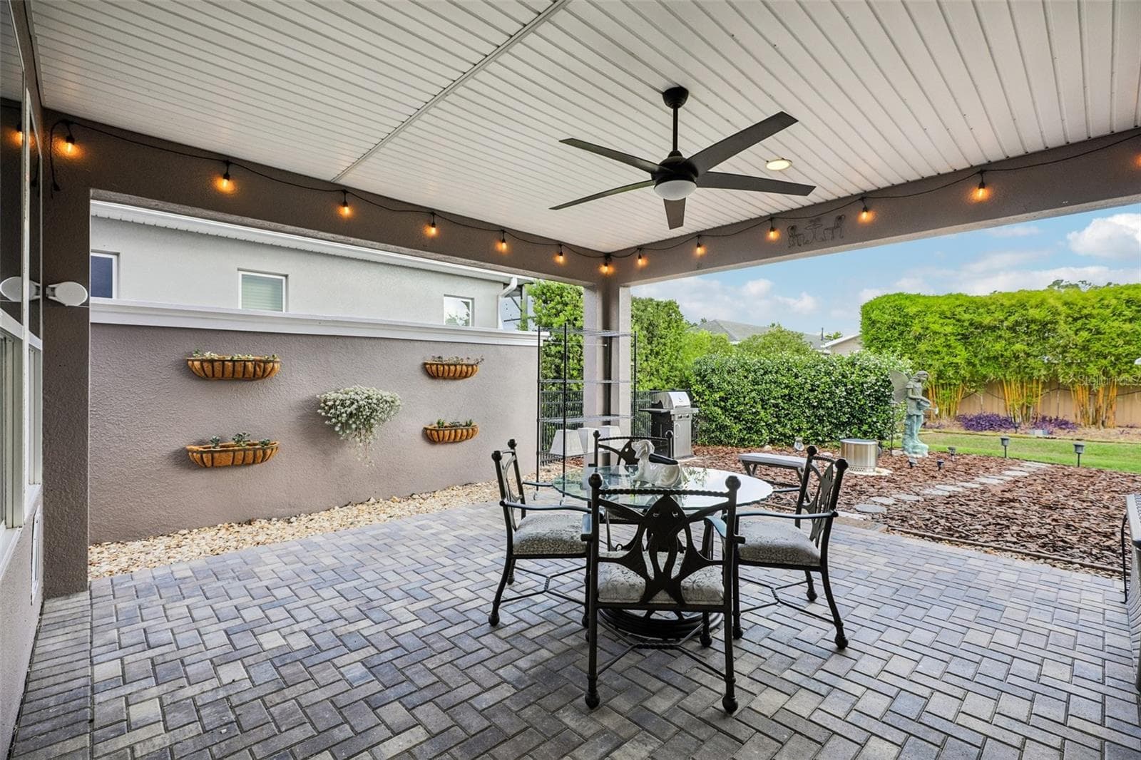 Single Family Residence at 508 NARROW VIEW LN, GROVELAND, photo 33 of 41