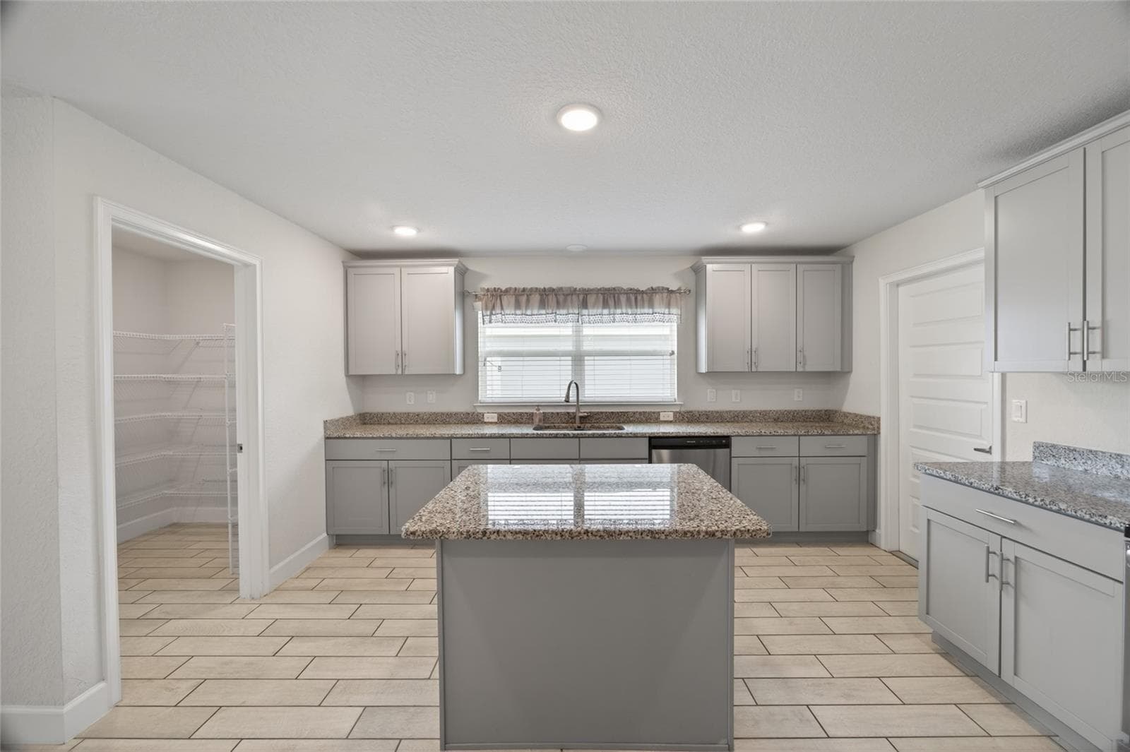 Single Family Residence at 8356 SW 59TH TER, OCALA, photo 16 of 40