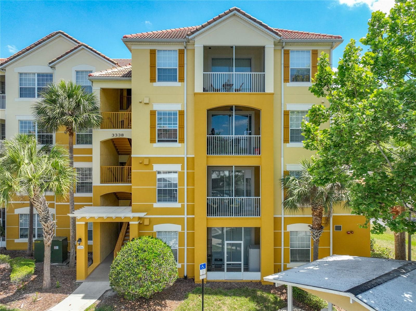 3338 ROBERT TRENT JONES DR #307
