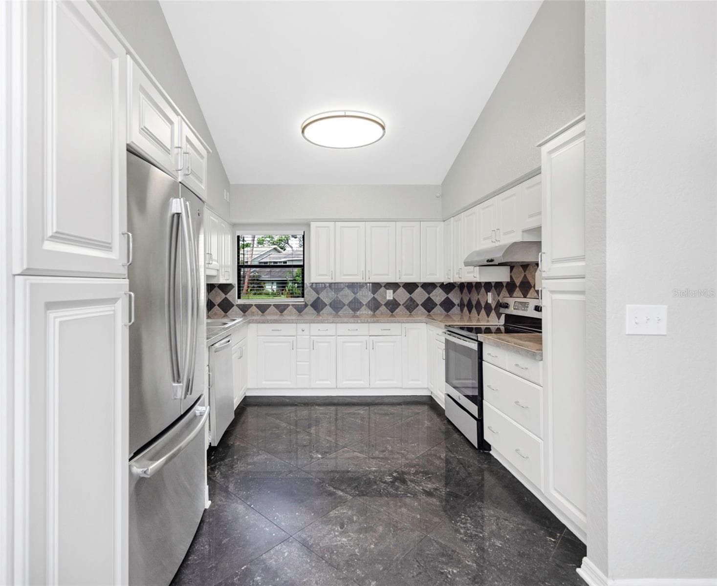 Kitchen - 3334 BRIAN RD N, PALM HARBOR