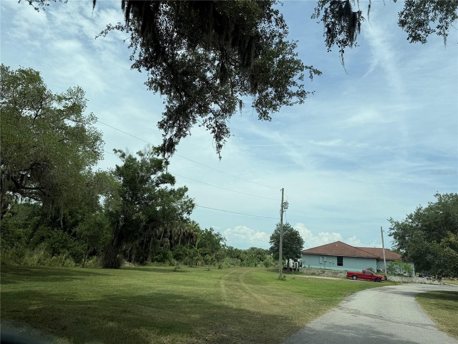 Single Family Residence at 3208 16TH AVE E, PALMETTO, photo 2 of 25