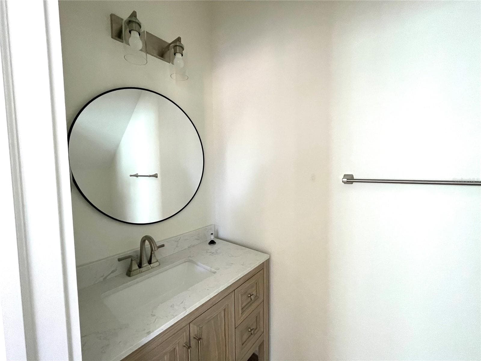 Duplex at 711 GULF BLVD, INDIAN ROCKS BEACH, photo 18 of 19