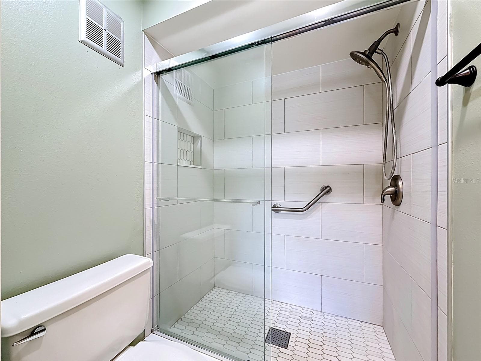 Condominium at 2733 COUNTRYSIDE BLVD #105, CLEARWATER, photo 22 of 43