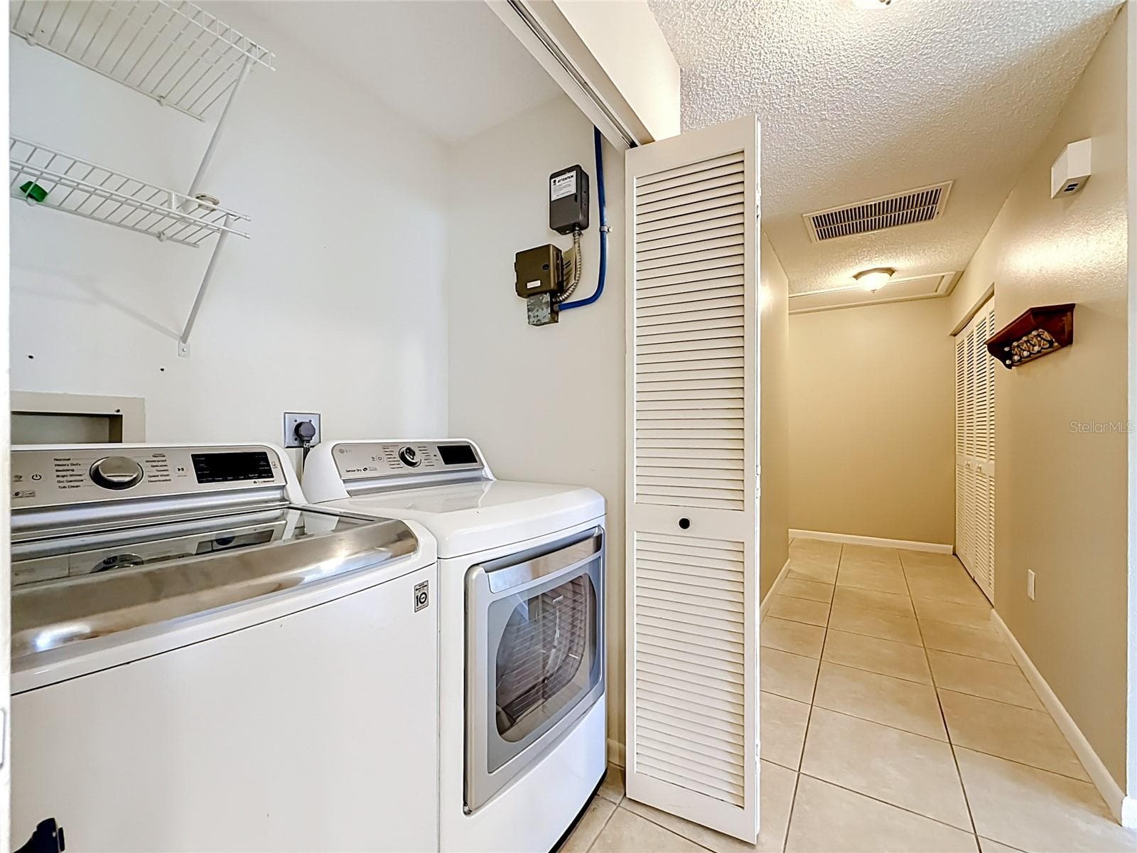 Condominium at 2733 COUNTRYSIDE BLVD #105, CLEARWATER, photo 29 of 43