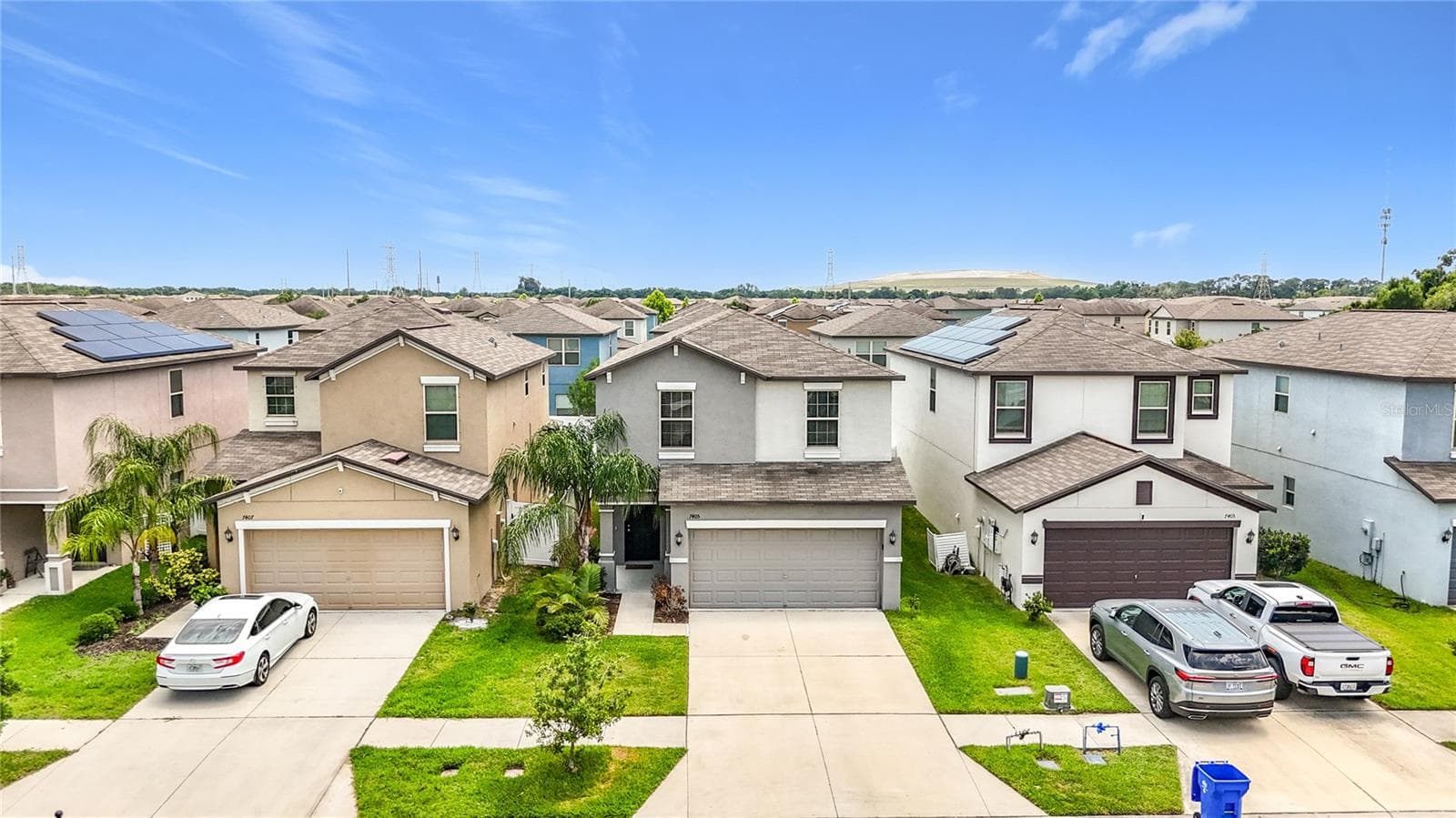 Single Family Residence at 7405 EVENING PRIMROSE CT, TAMPA, photo 3 of 59