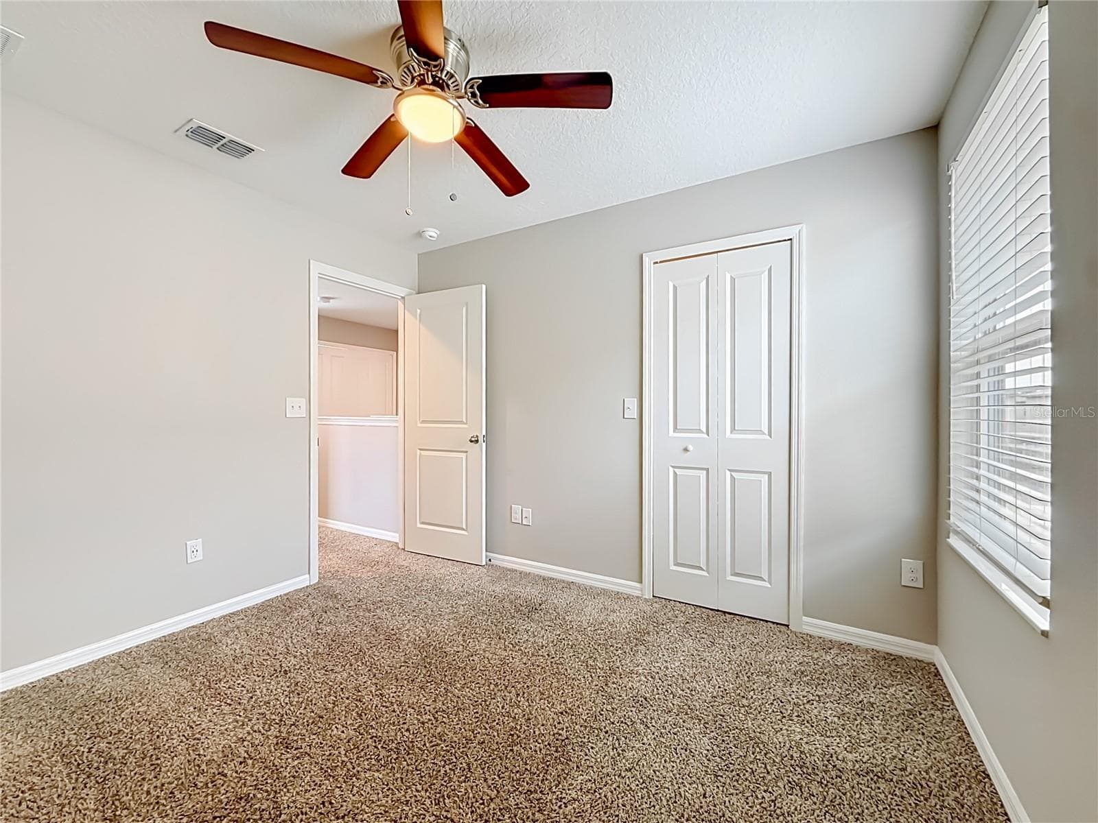 Single Family Residence at 7405 EVENING PRIMROSE CT, TAMPA, photo 26 of 59