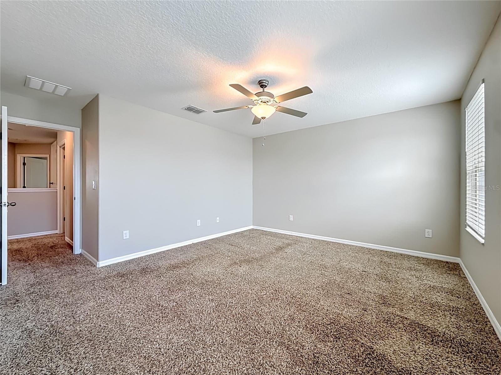 Single Family Residence at 7405 EVENING PRIMROSE CT, TAMPA, photo 31 of 59