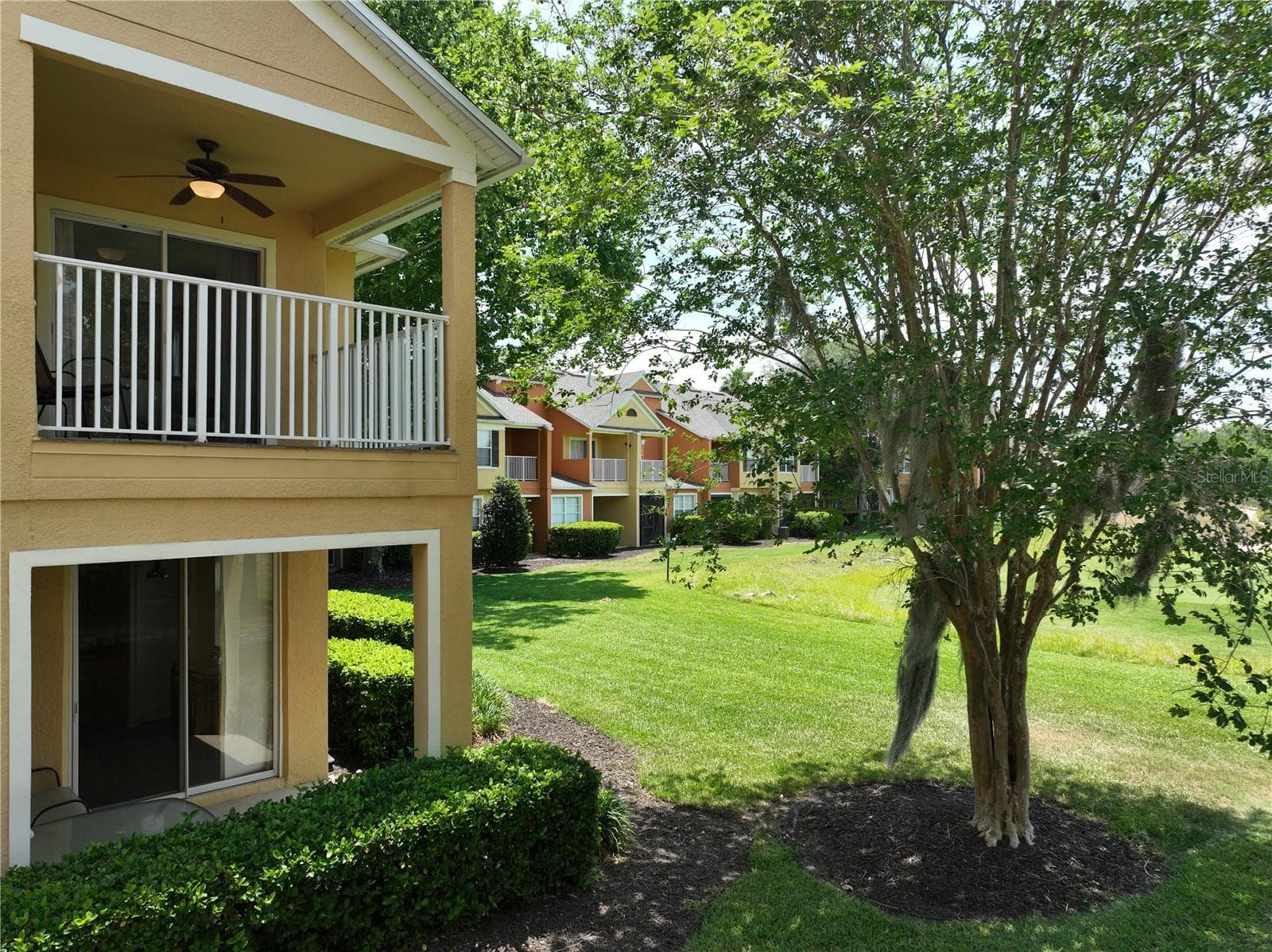 Townhouse at 7586 ASSEMBLY LN, REUNION, photo 9 of 93