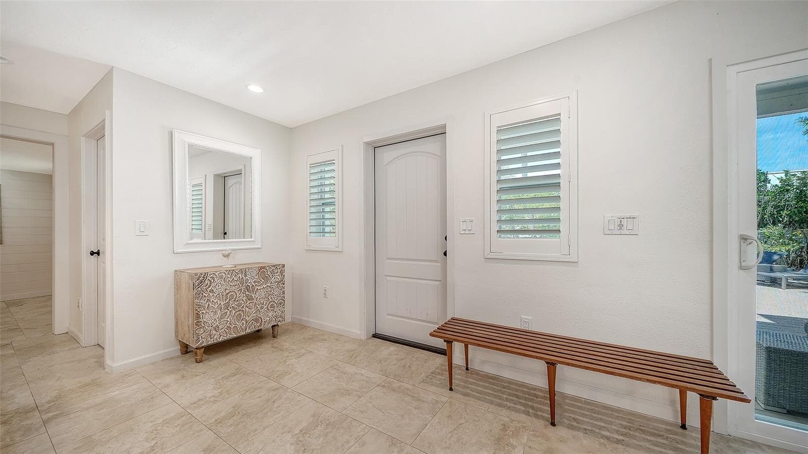 Single Family Residence at 3708 SANDSPUR LN, NOKOMIS, photo 10 of 67