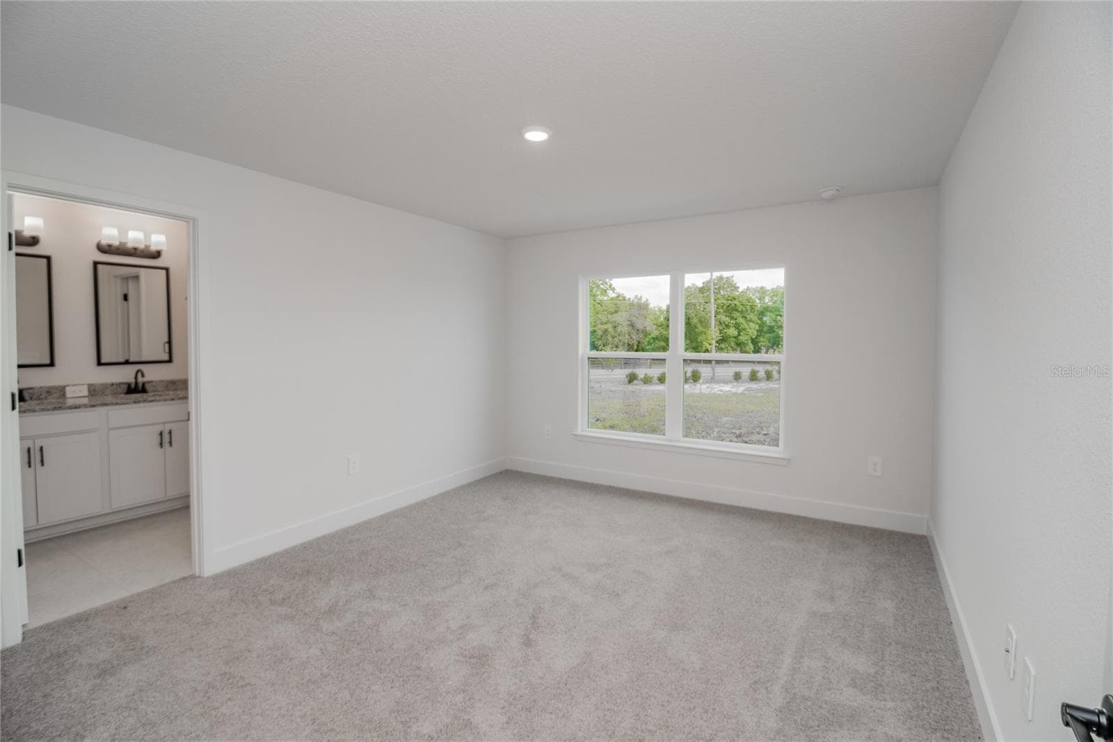 Single Family Residence at 1218 HICKORY NUT DR, LAKE WALES, photo 10 of 22