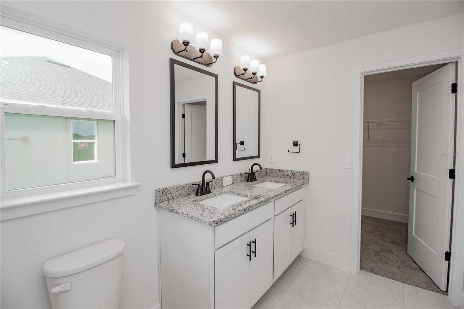 Single Family Residence at 1218 HICKORY NUT DR, LAKE WALES, photo 12 of 22