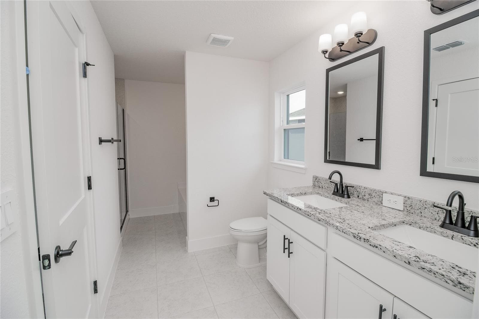 Single Family Residence at 1218 HICKORY NUT DR, LAKE WALES, photo 15 of 22