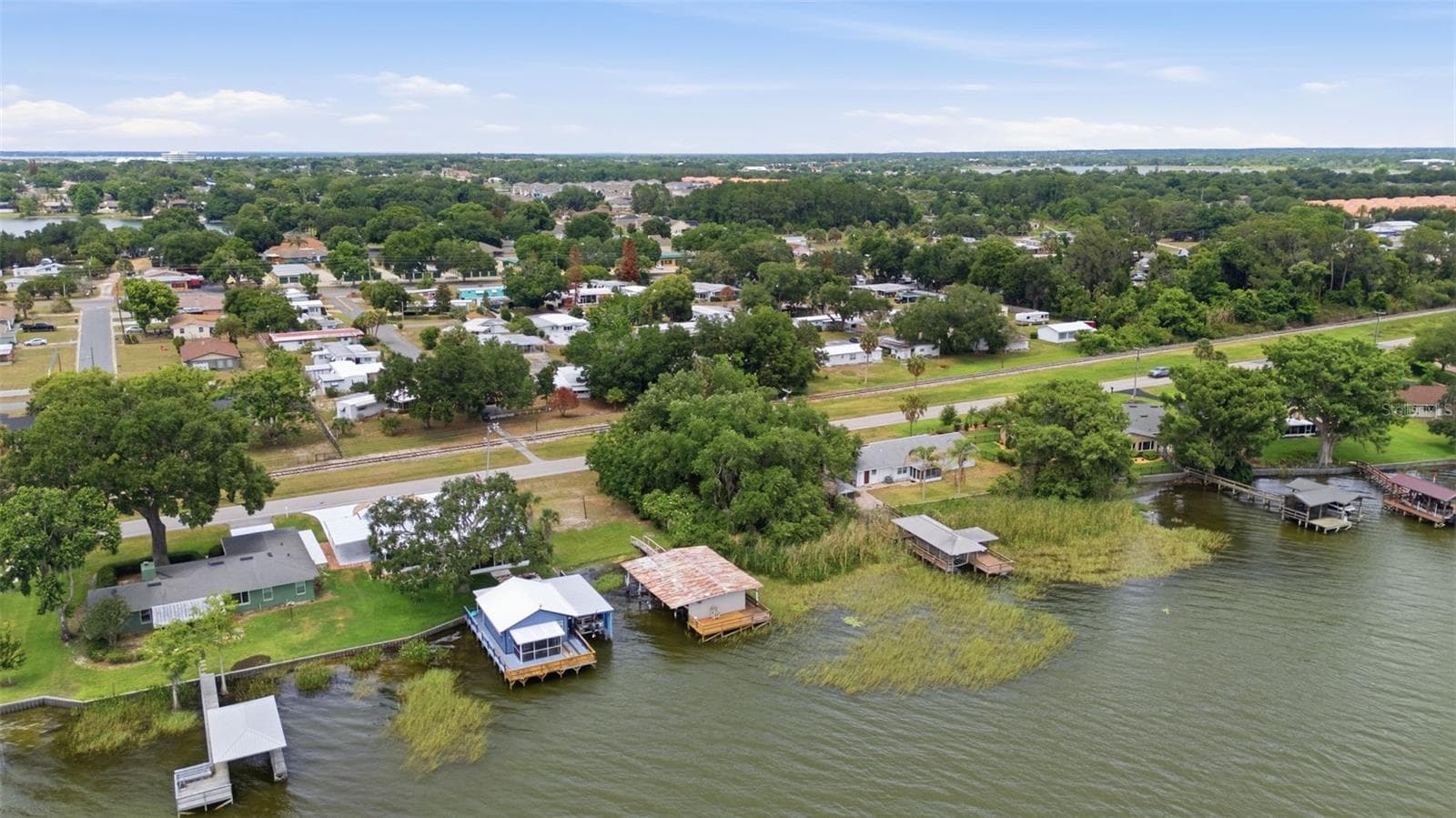LAKE DORA - 14742 MANDARIN ST, TAVARES