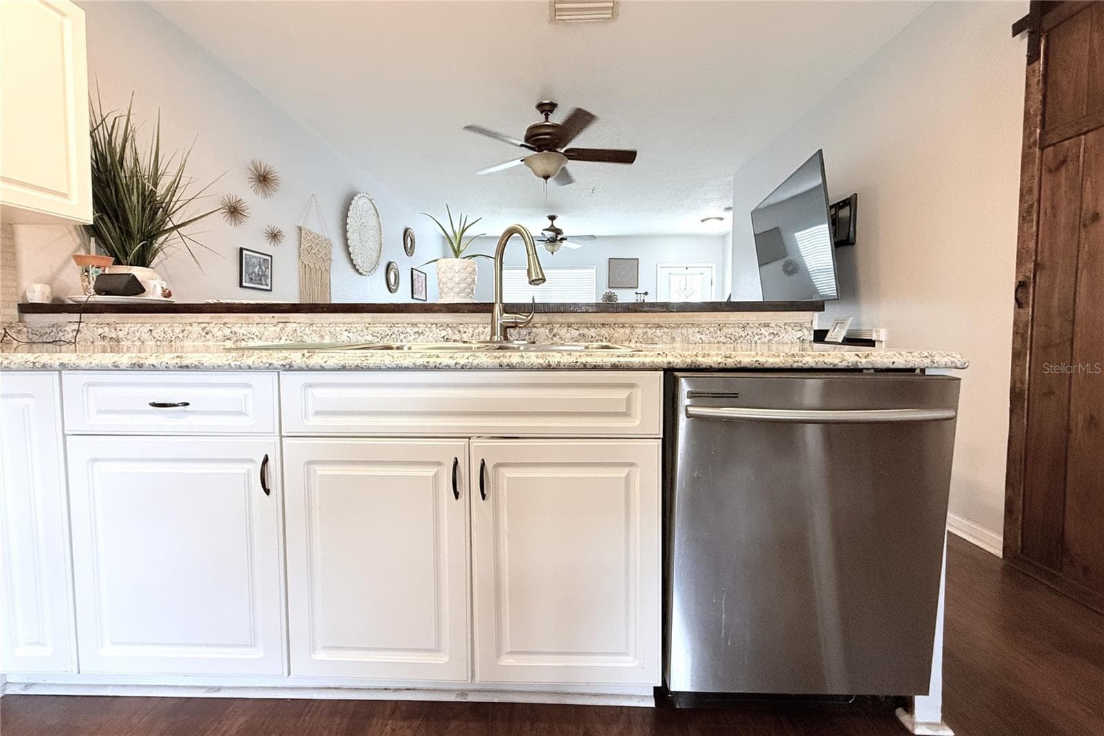 Townhouse at 5307 TERRAZA CT, TEMPLE TERRACE, photo 12 of 38