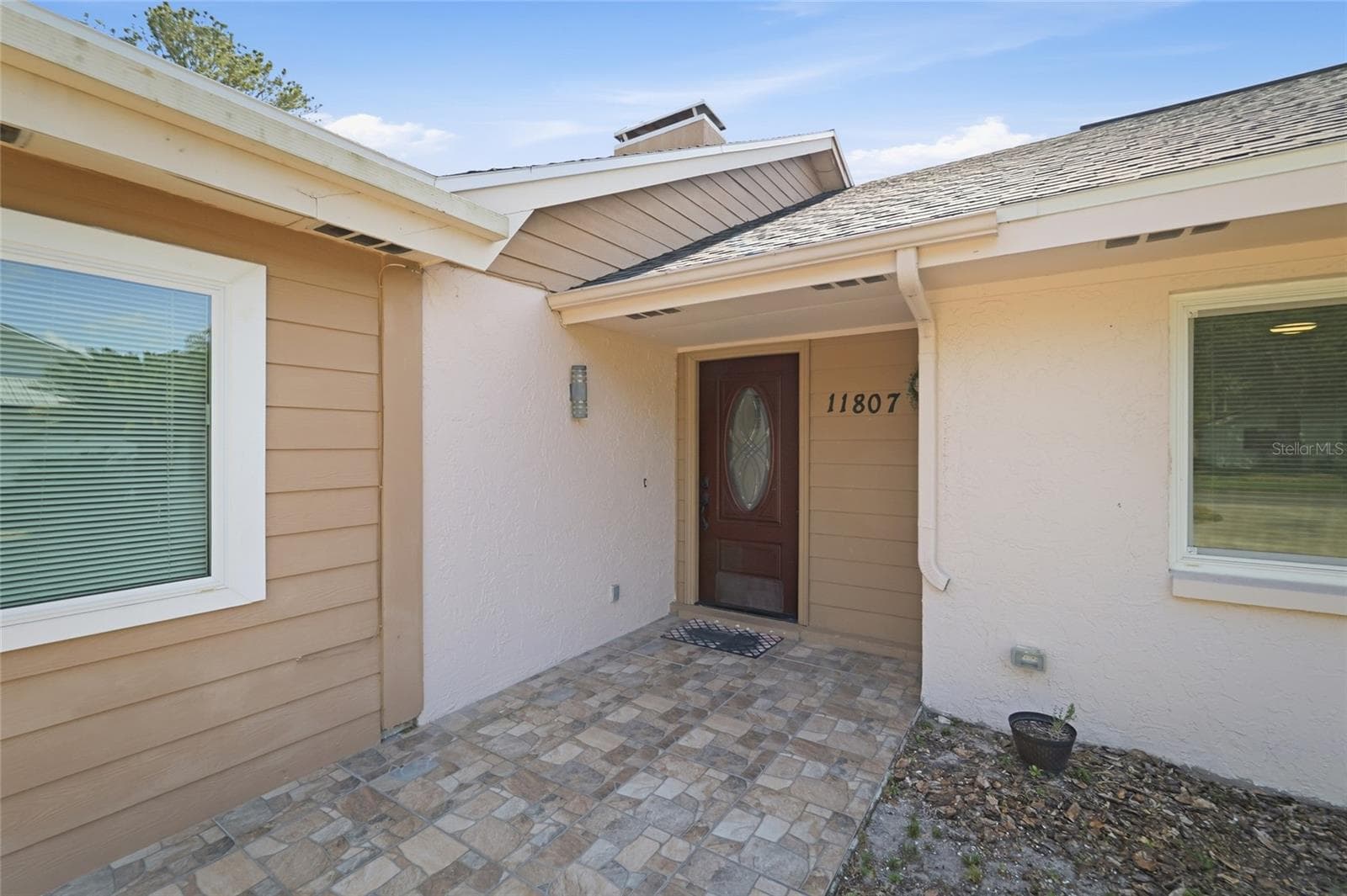 Single Family Residence at 11807 NICKLAUS CIR, TAMPA, photo 40 of 51
