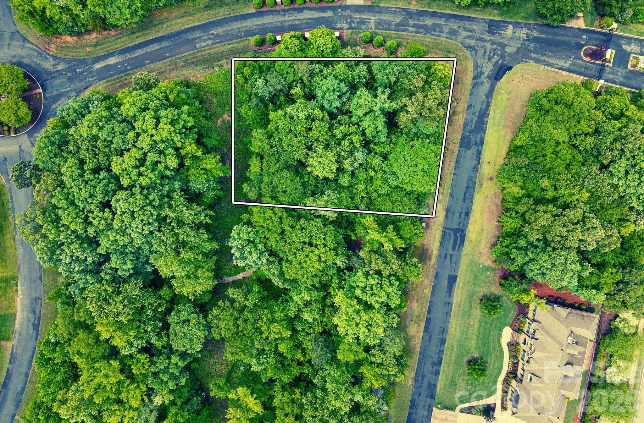 Lot at 5128 Longbrooke Court, Indian Land, photo 4 of 10