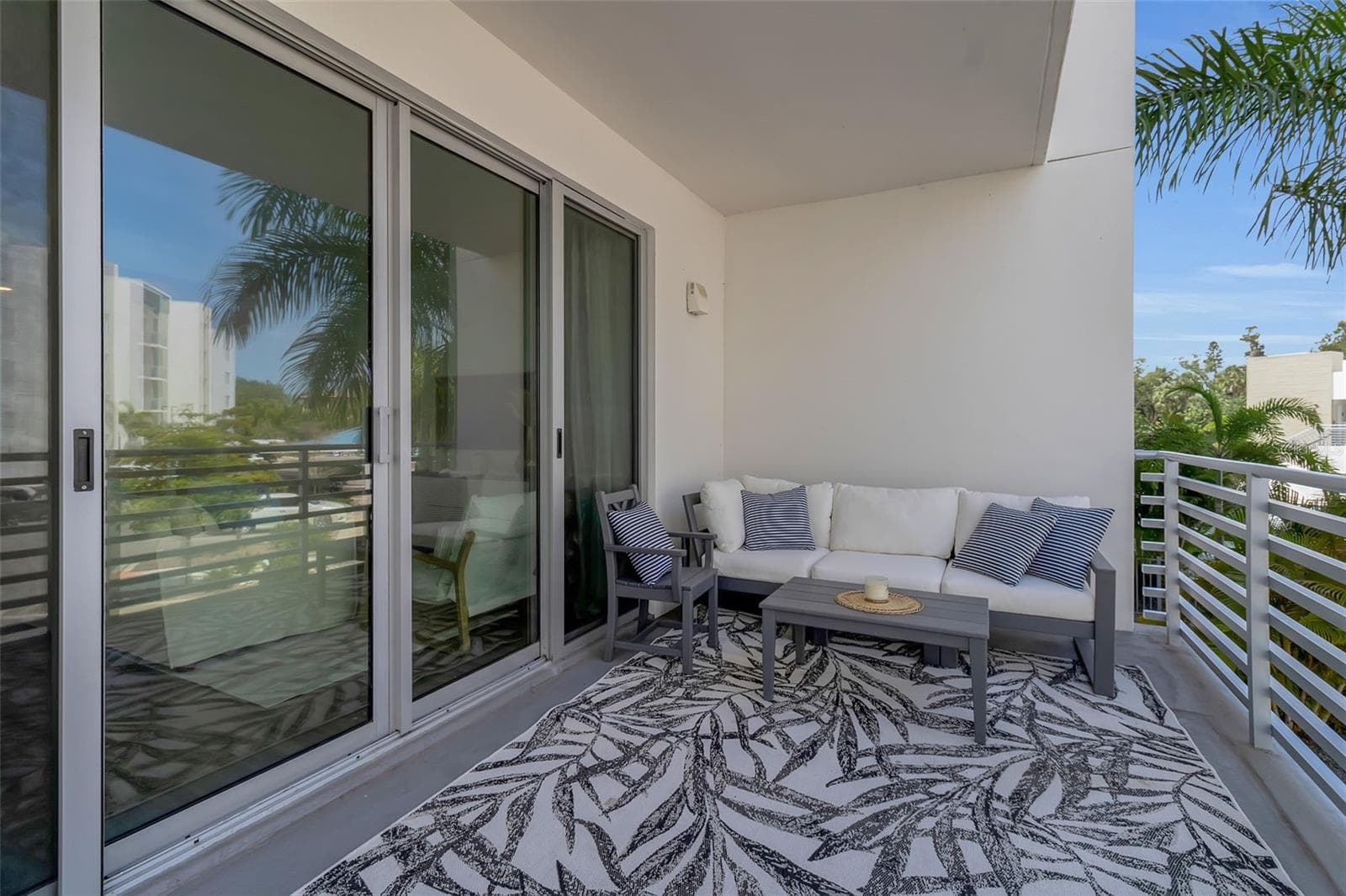 Condominium at 1703 N TAMIAMI TRL #211, SARASOTA, photo 31 of 50
