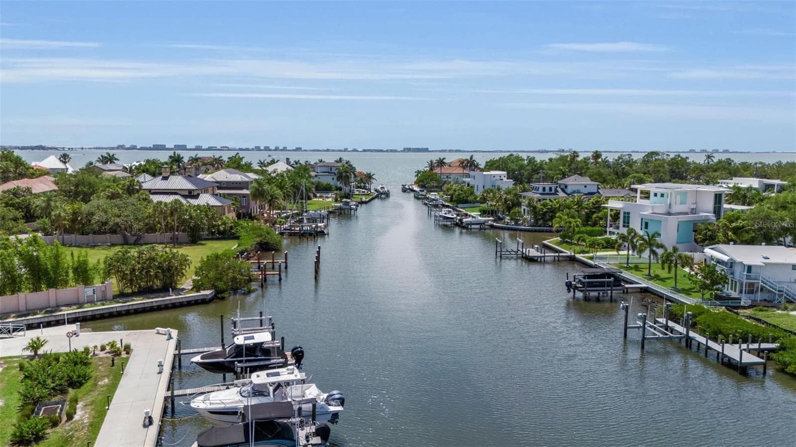 No bridge access to Bay - 1703 N TAMIAMI TRL #211, SARASOTA