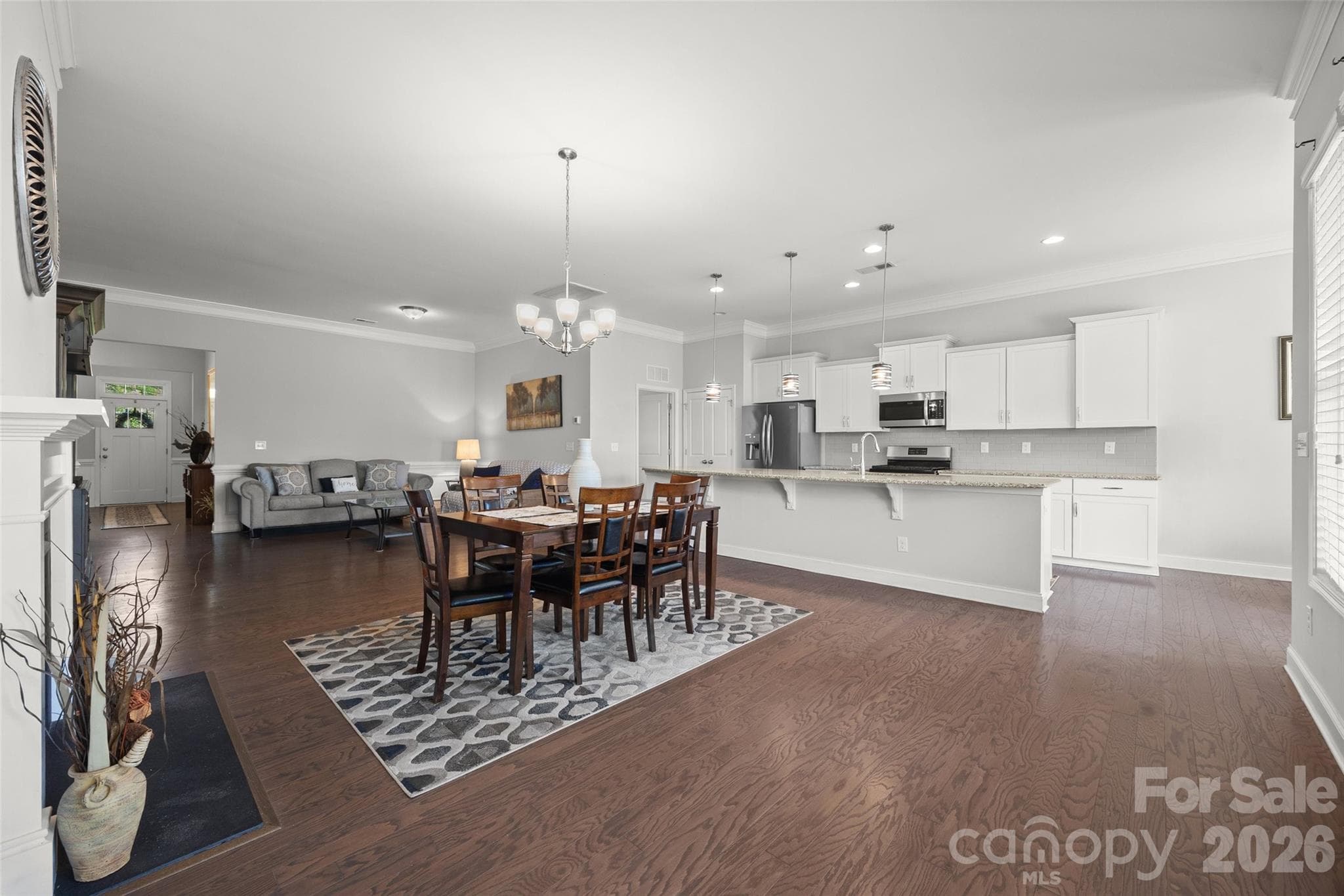 Single Family Residence at Lancaster, photo 9 of 39