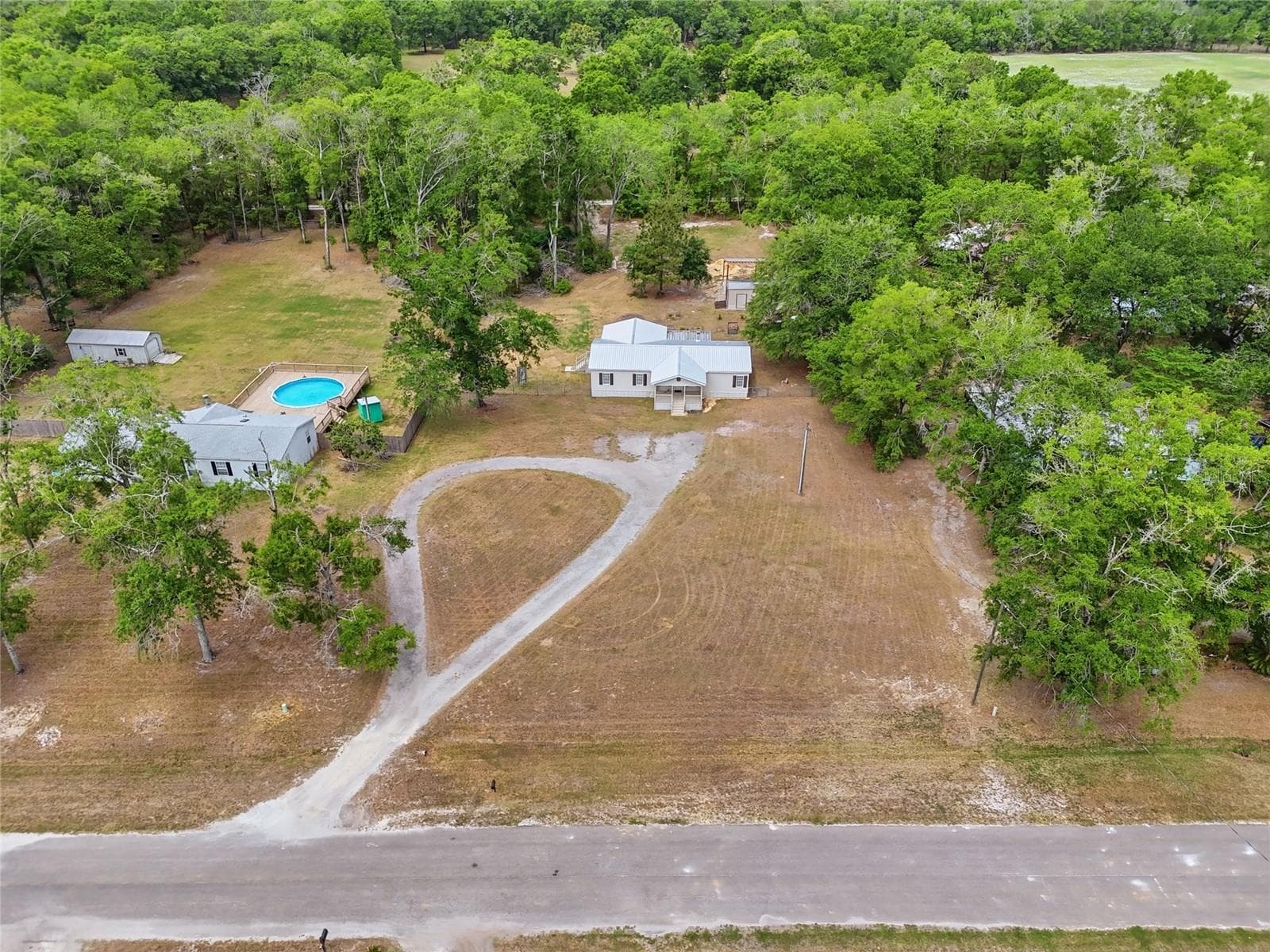 Manufactured Home at 9528 NW 235TH TER, ALACHUA, photo 32 of 38