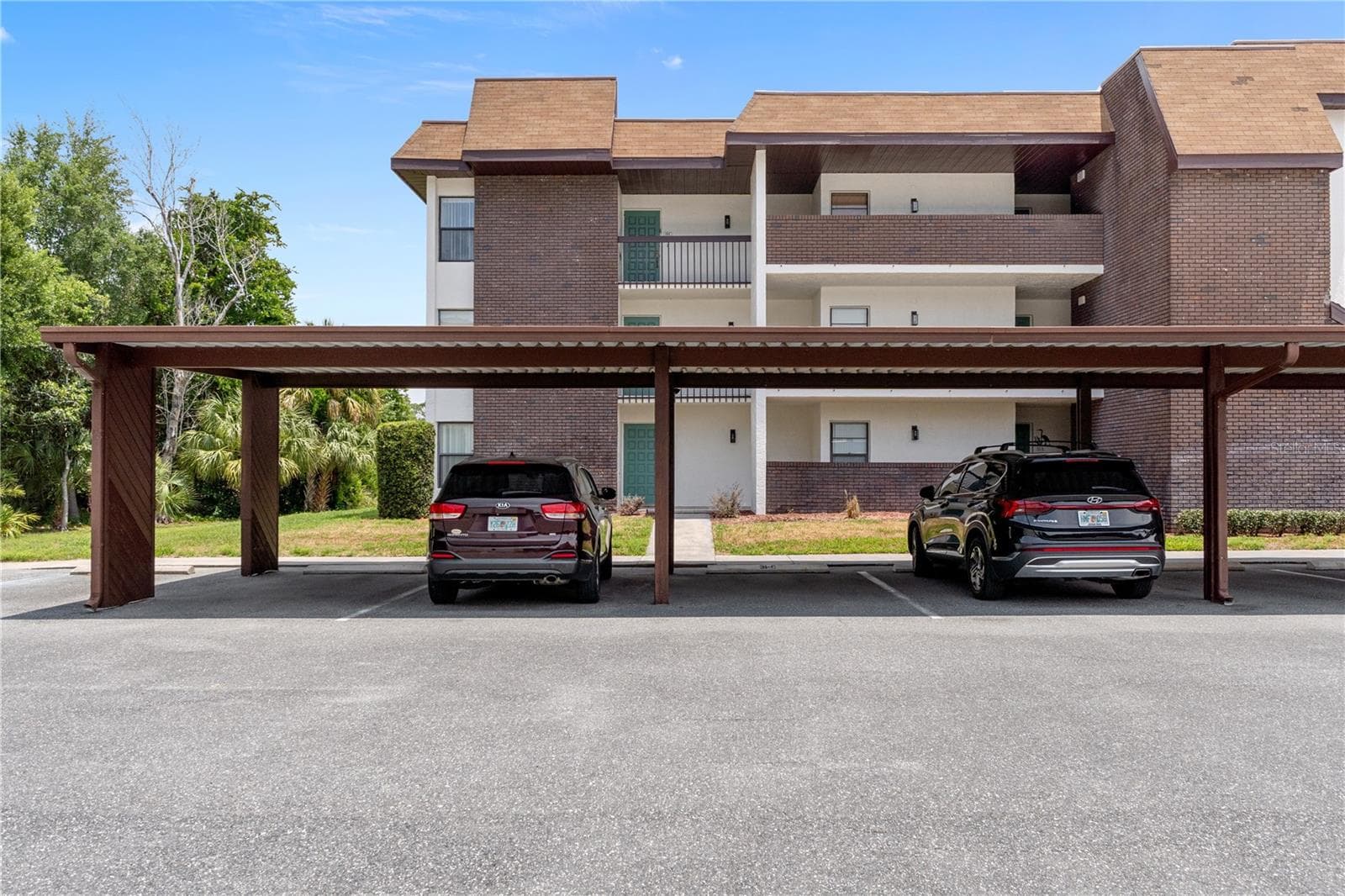 Condominium at 3 CYPRESS RUN #31C, HOMOSASSA, photo 5 of 36