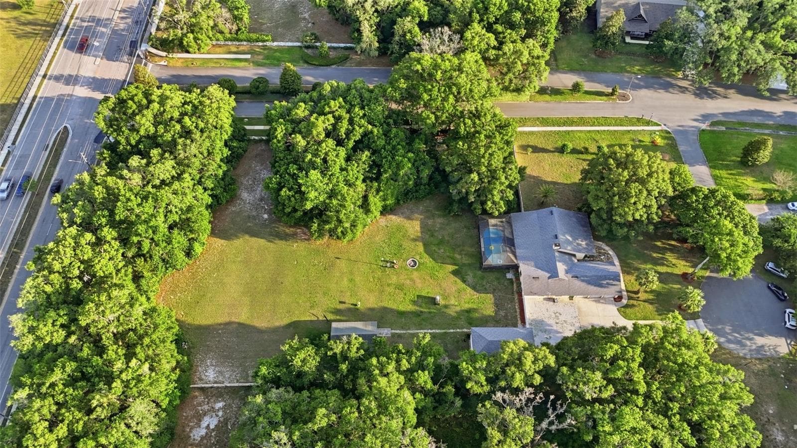 Bird"s Eye View of Main Home & Expansive Backyard - 3501 HILL STREAM AVE, APOPKA