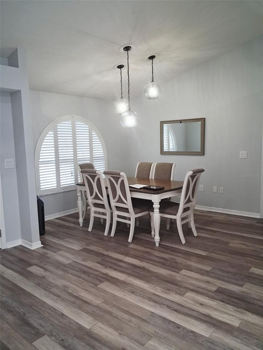 Single Family Residence at 5358 MONTSERRAT DR, LAKELAND, photo 10 of 29