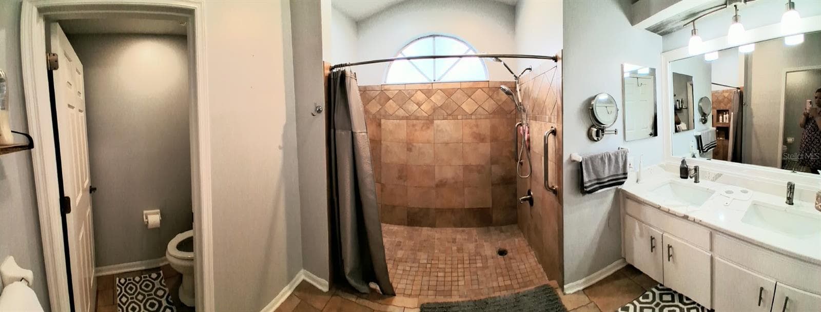 Single Family Residence at 5358 MONTSERRAT DR, LAKELAND, photo 16 of 29