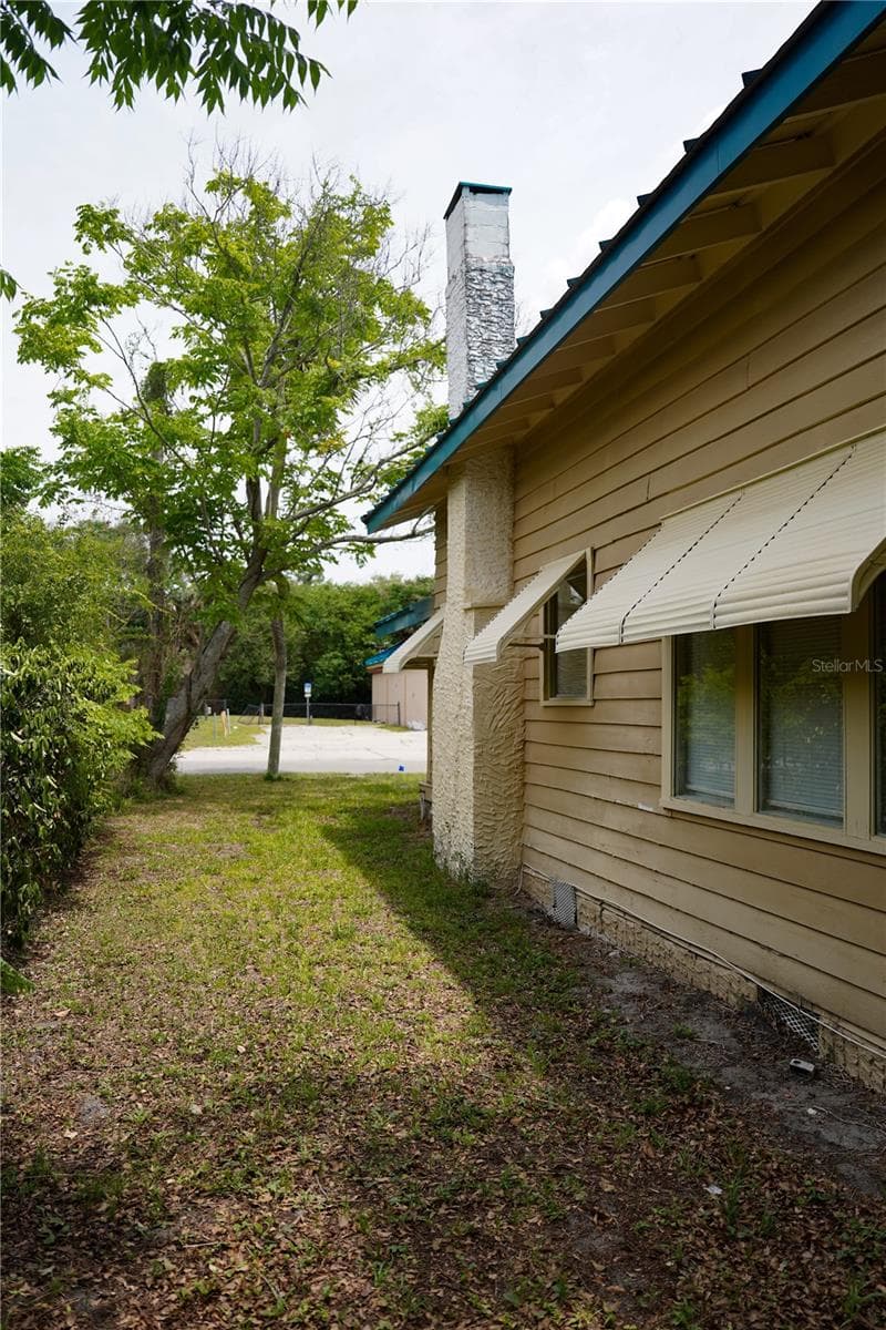 Side View - 1004 TALTON AVE, DELAND
