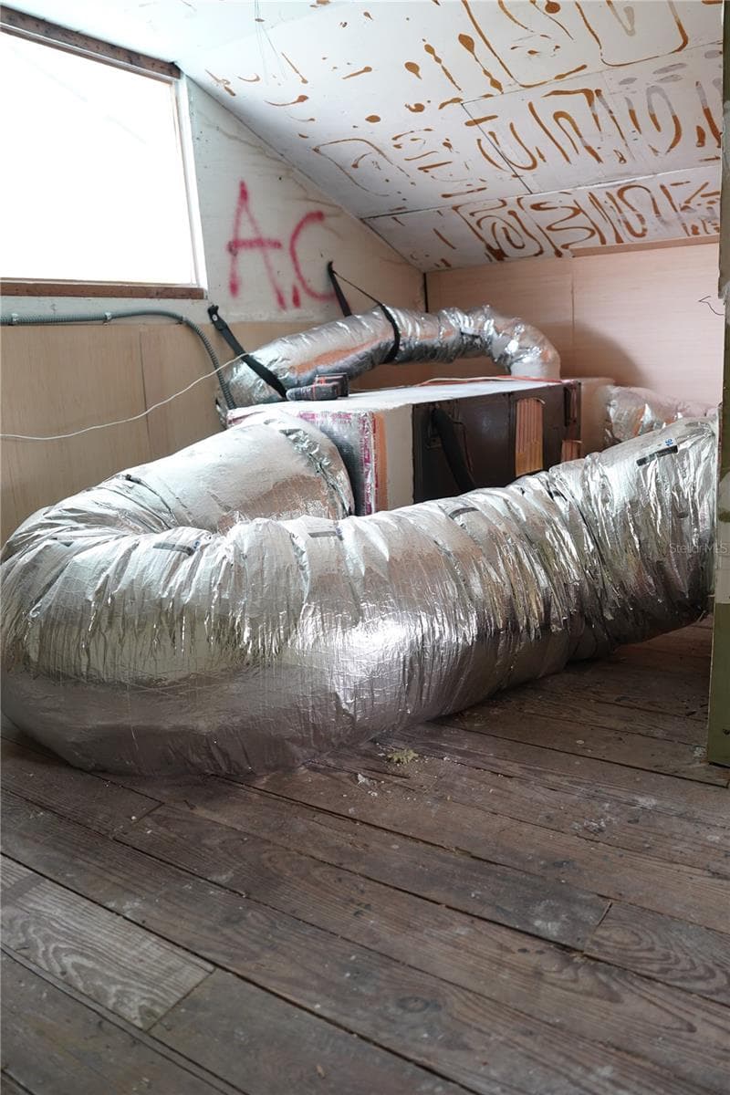 Air Handler Room - 1004 TALTON AVE, DELAND