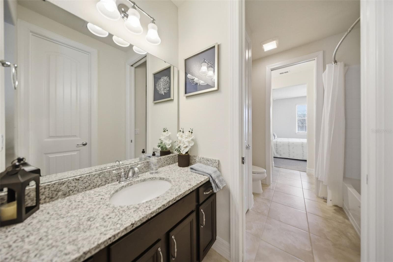 Single Family Residence at 10902 CITRON OAKS DR, ORLANDO, photo 54 of 85