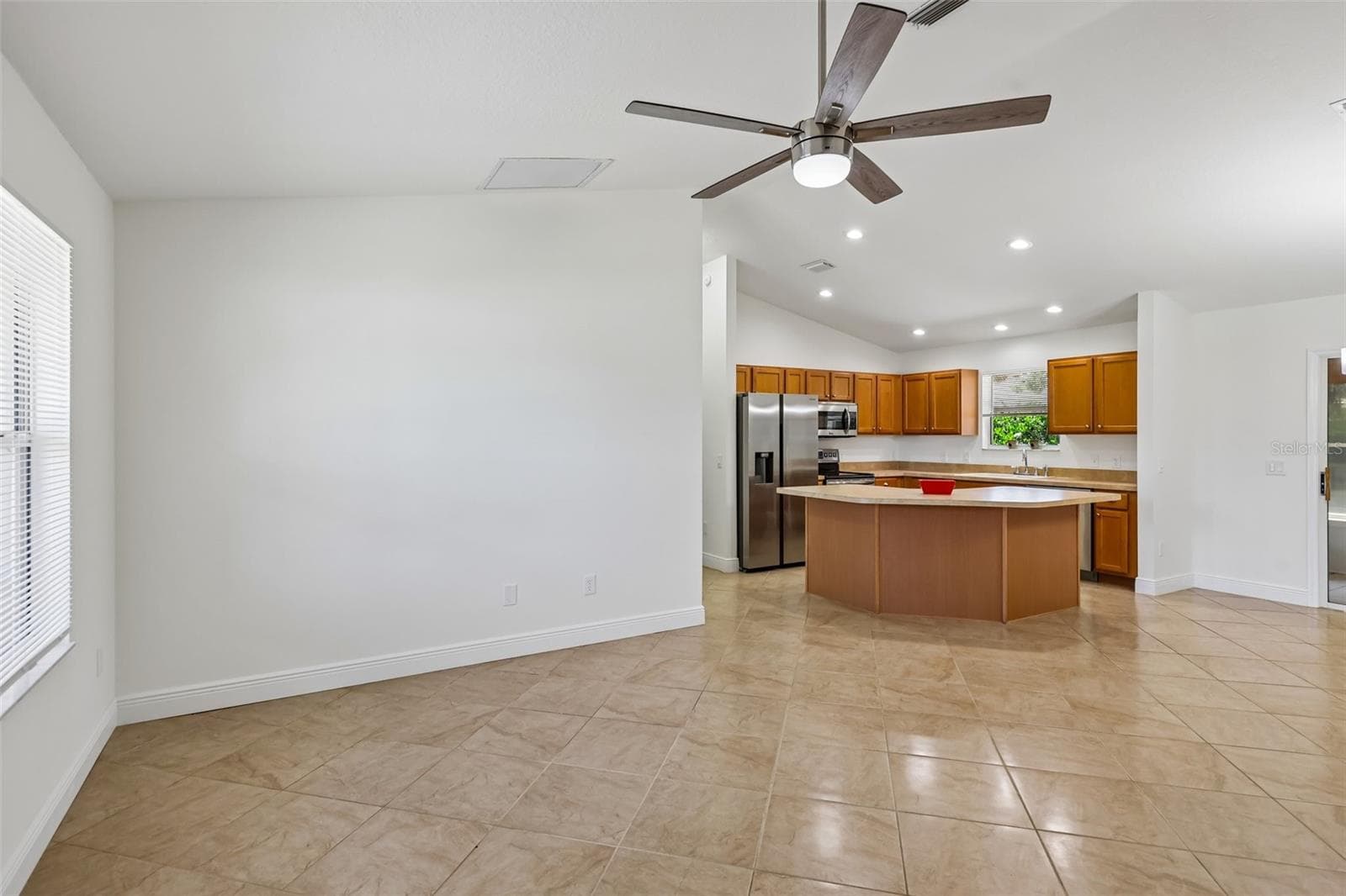 Living Room - 1000 KENOVA AVE, THE VILLAGES