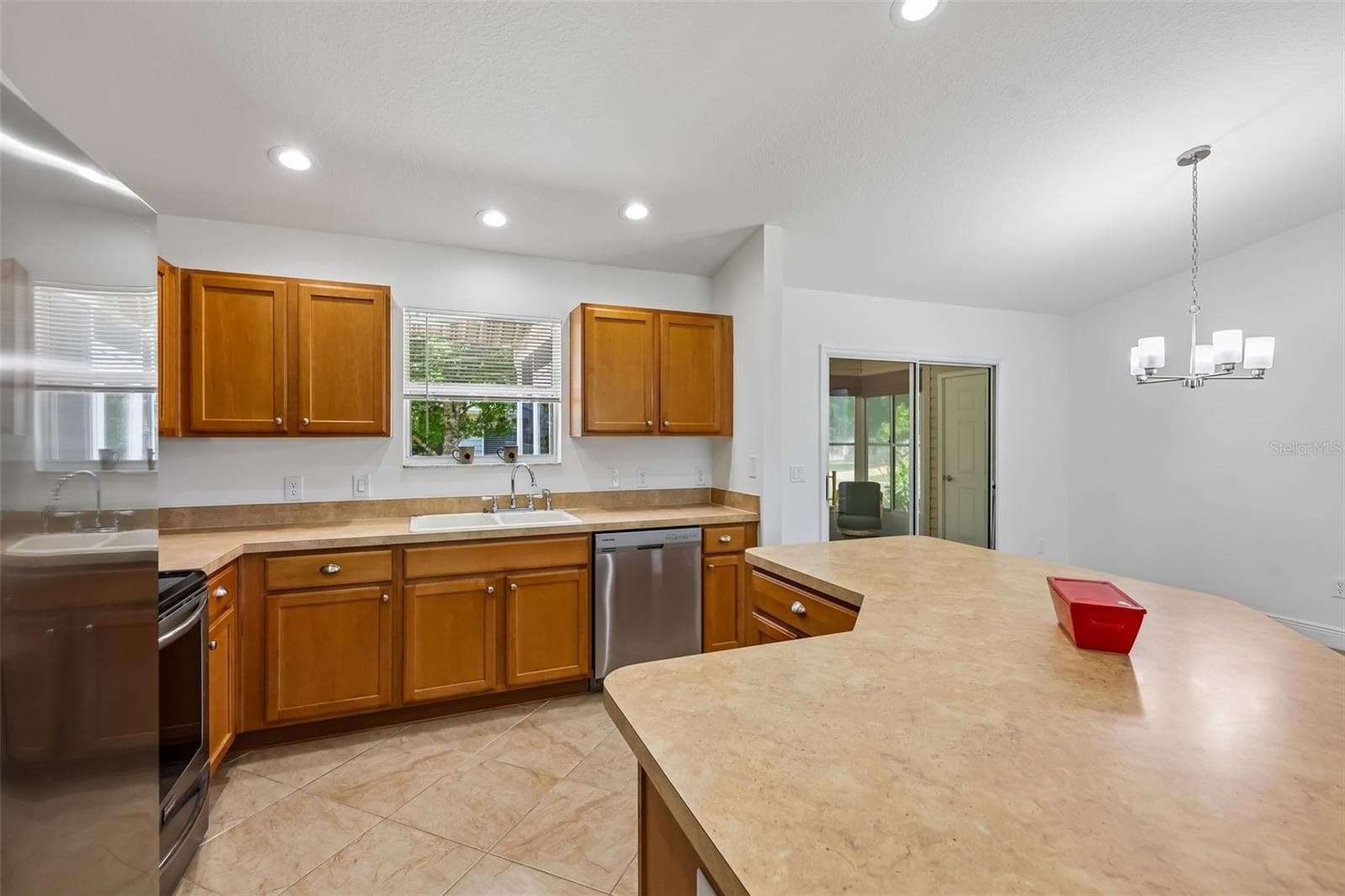 Kitchen - 1000 KENOVA AVE, THE VILLAGES