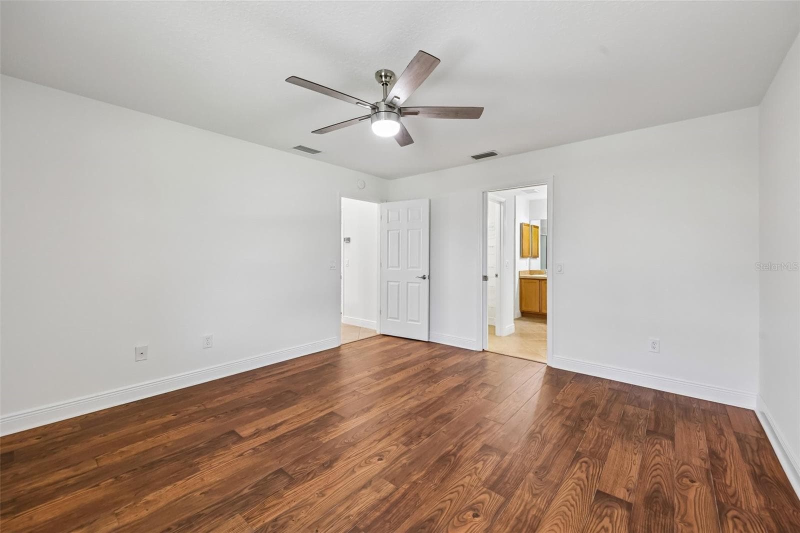 Master Bedroom - 1000 KENOVA AVE, THE VILLAGES