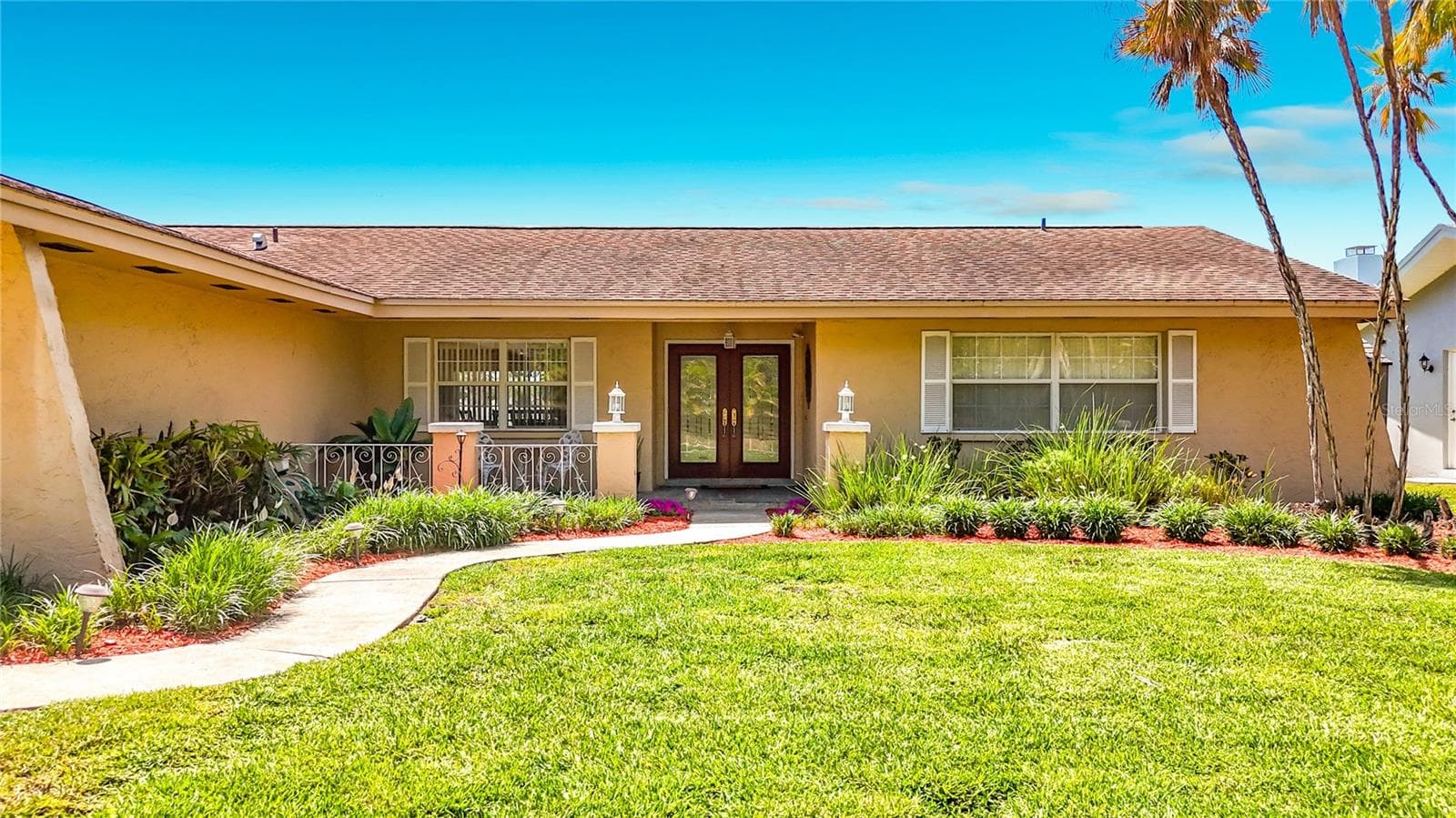 Single Family Residence at 6490 BURNING TREE DR, SEMINOLE, photo 4 of 64