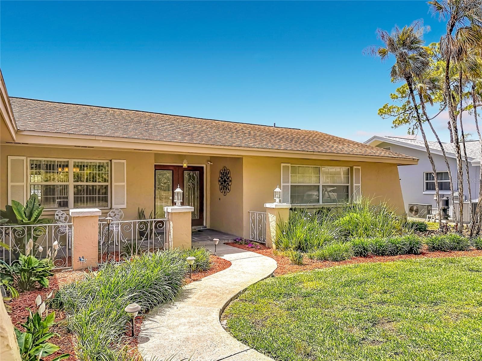 Single Family Residence at 6490 BURNING TREE DR, SEMINOLE, photo 5 of 64