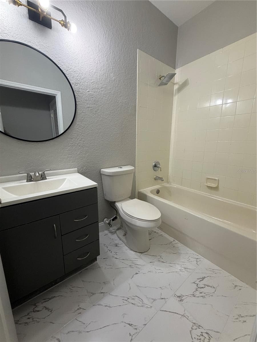 Condominium at 3001 LAUREL RUN LN #104, KISSIMMEE, photo 12 of 34