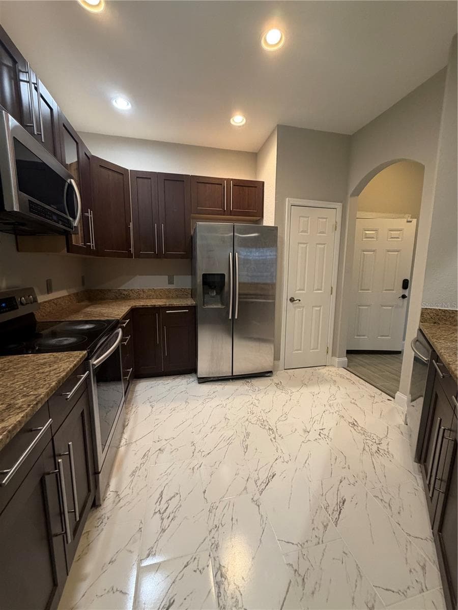Condominium at 3001 LAUREL RUN LN #104, KISSIMMEE, photo 15 of 34