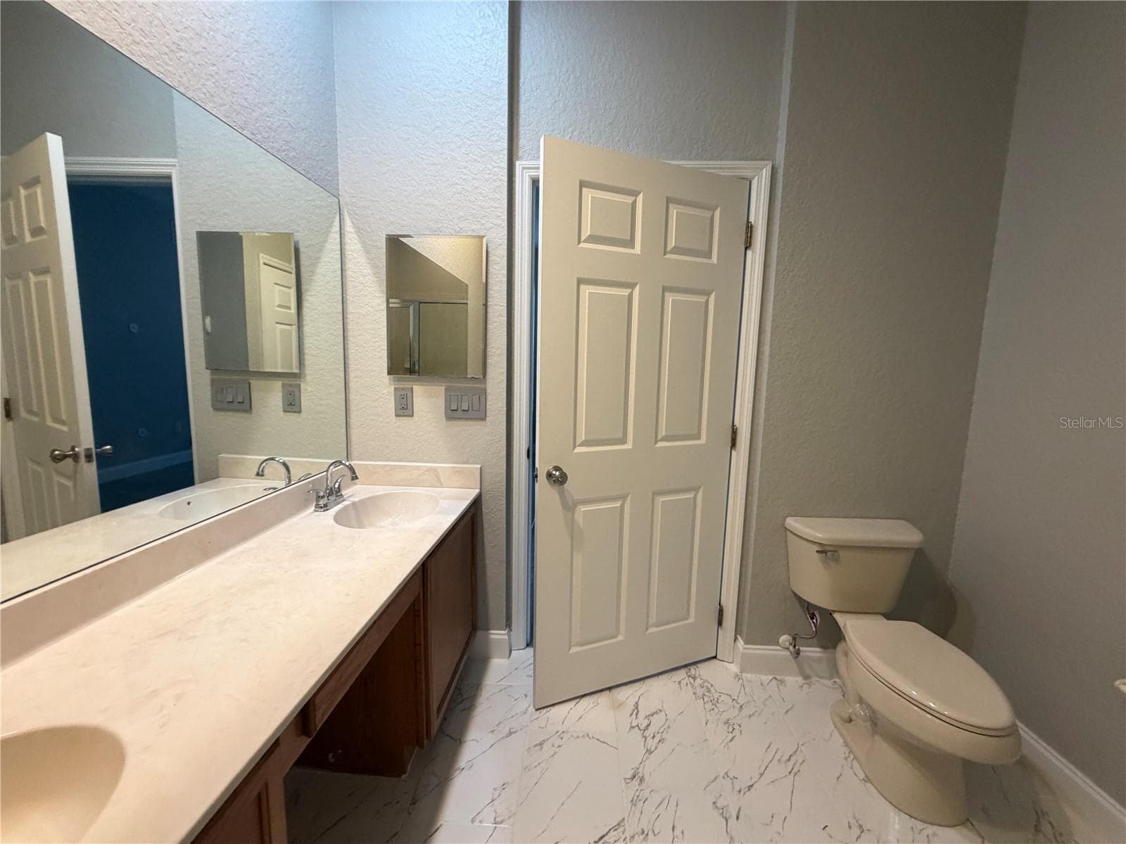 Condominium at 3001 LAUREL RUN LN #104, KISSIMMEE, photo 21 of 34