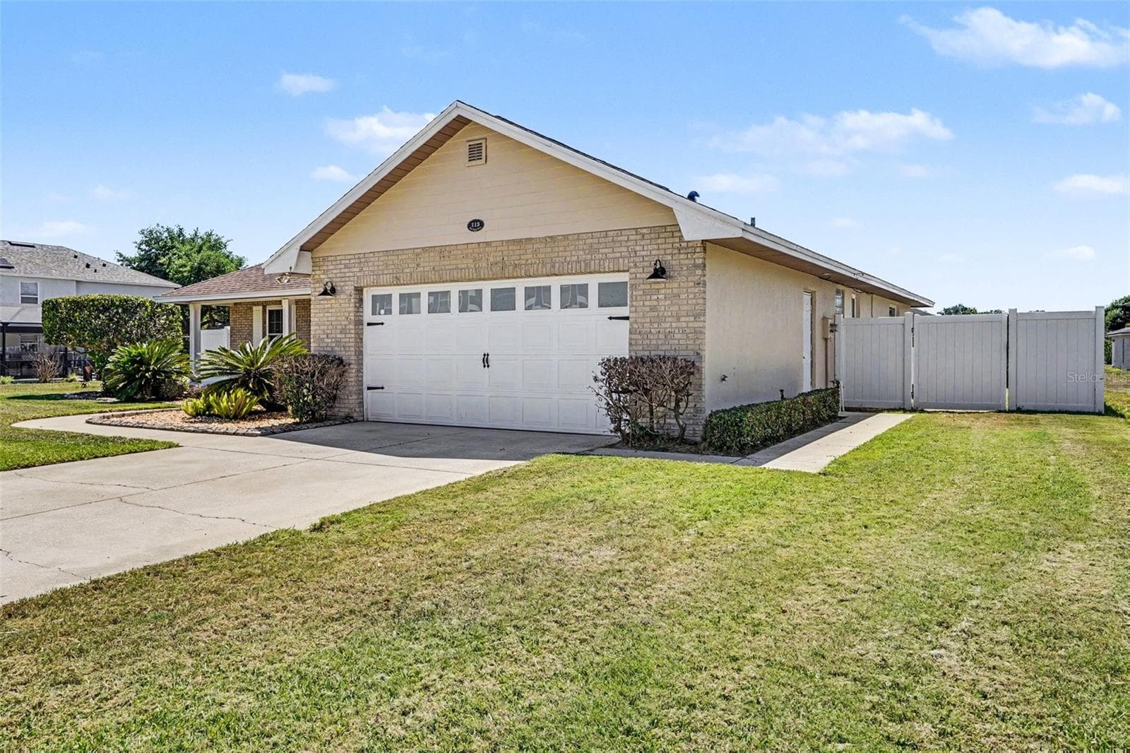 Single Family Residence at 113 SHADDOCK DR, AUBURNDALE, photo 4 of 30