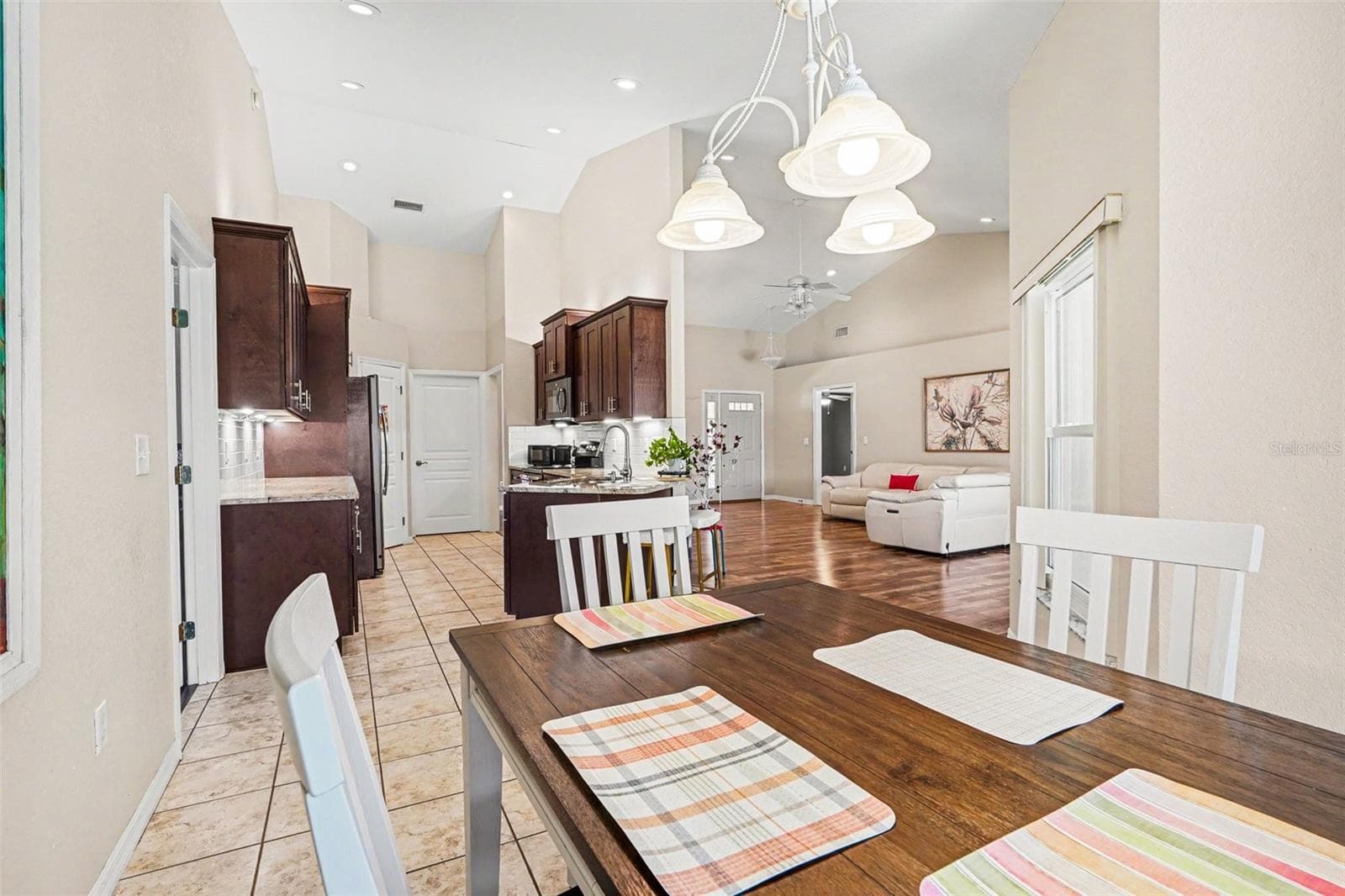 Single Family Residence at 113 SHADDOCK DR, AUBURNDALE, photo 11 of 30
