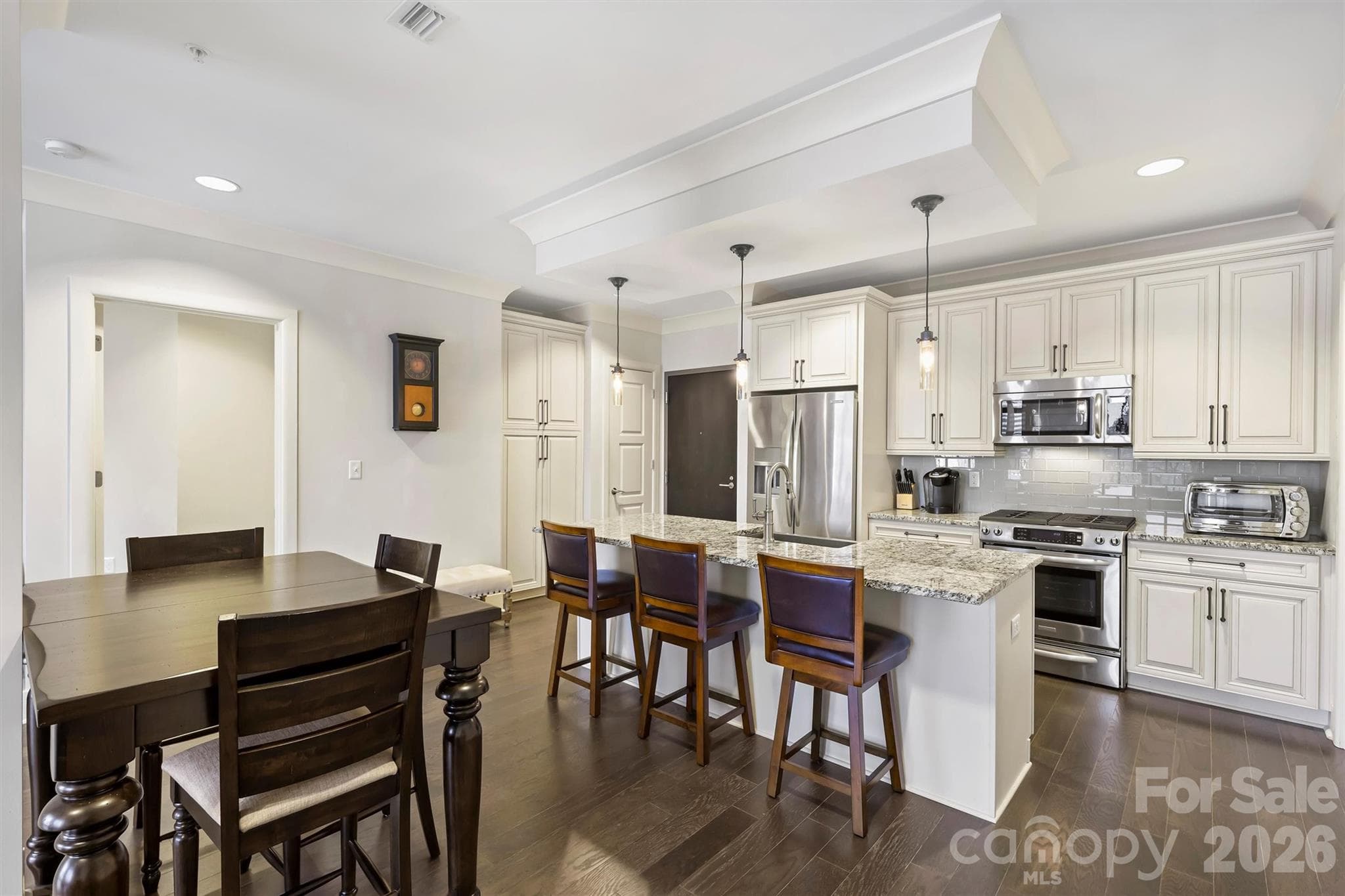 Kitchen and Dining Area - Charlotte