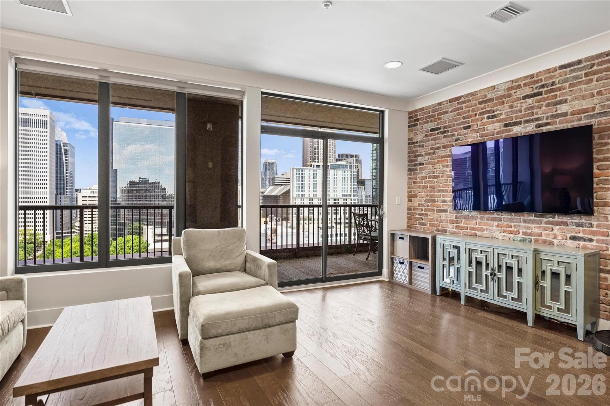 Living Room - Charlotte