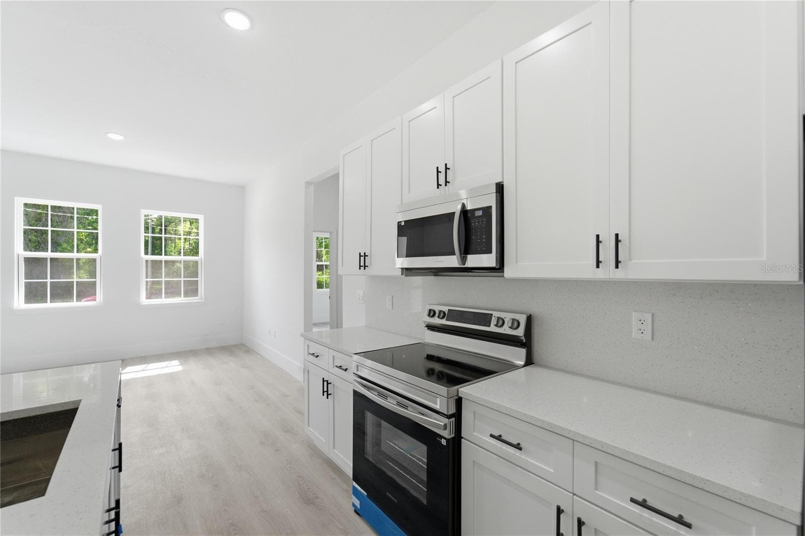 Single Family Residence at 238 E CALDWELL DR, DUNNELLON, photo 12 of 39