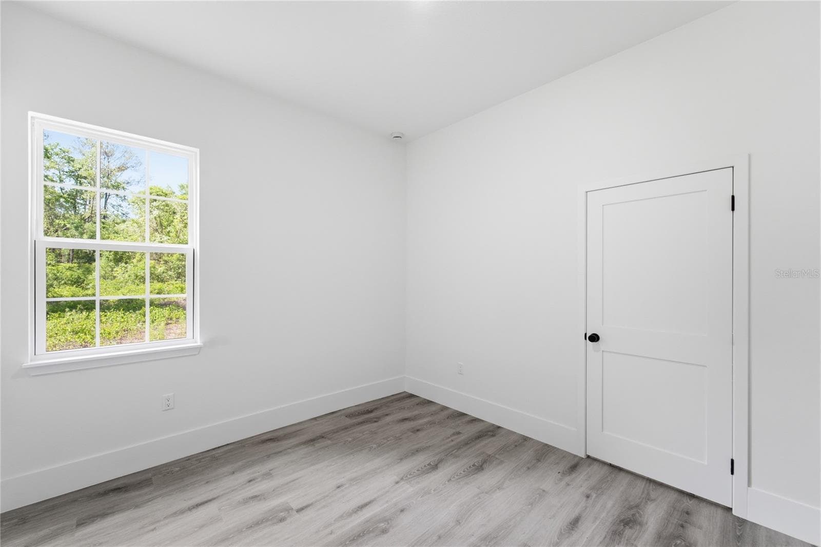 Single Family Residence at 238 E CALDWELL DR, DUNNELLON, photo 20 of 39